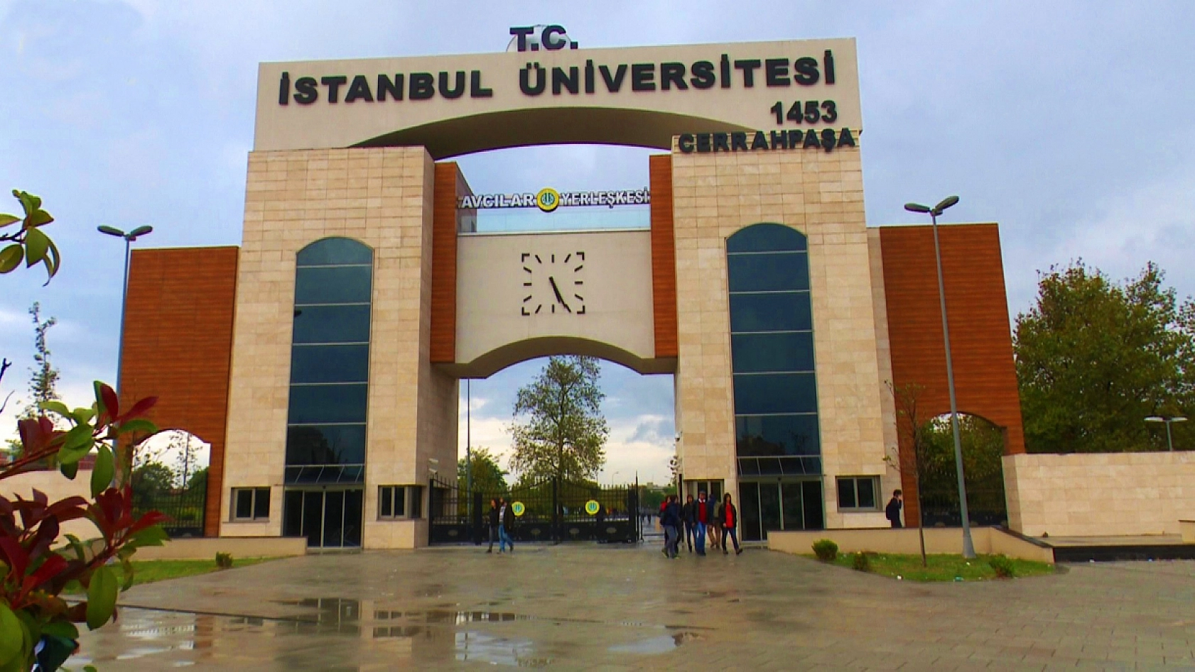 Türkiye'nin En İyi Üniversiteleri Açıklandı!