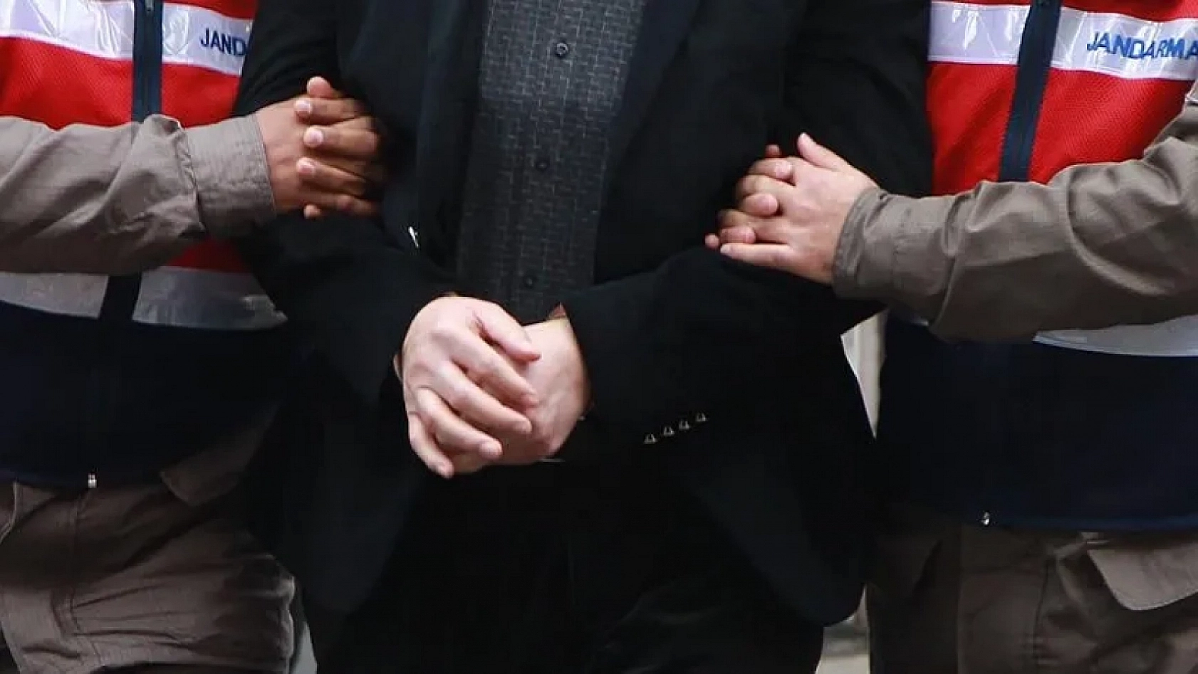 Malatya Jandarması Başarılı Bir Operasyona Daha İmza Attı: Kilolarca Uyuşturucu Ele Geçirildi...