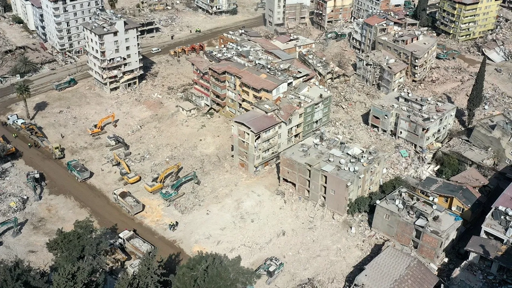 Elbistan'da Eşya Yardımı Yapıldı: Malatya'ya Yardım Yapılacak mı?