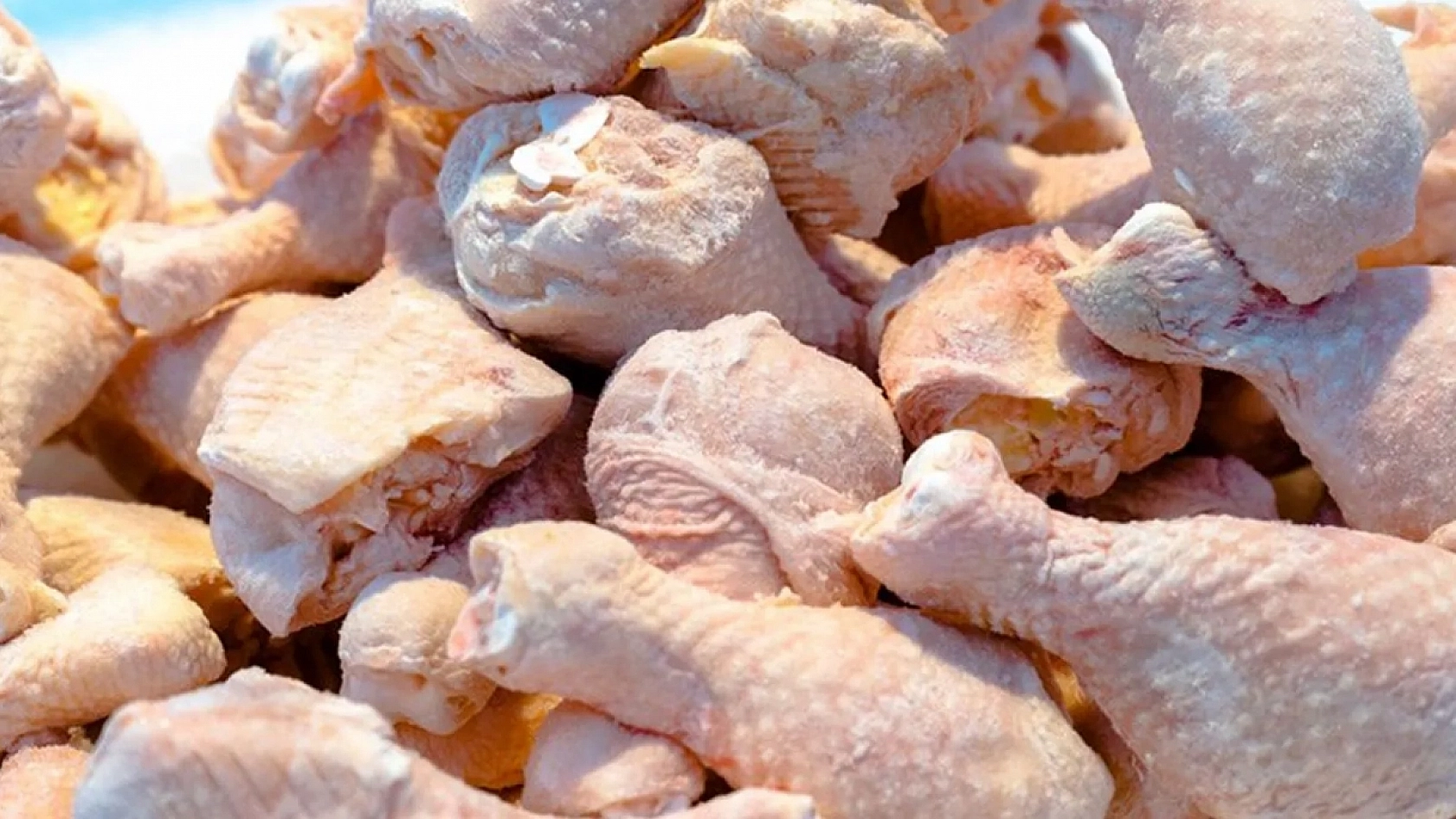 Tavuk Eti Fiyatı Cep Yaktı: Malatya'daki Kasaplardan Yüksek Fiyata Çözüm Önerisi!