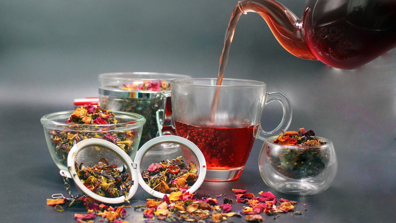 Çay Yerine Neler İçirmişler... Bakanlığın Açıkladığı Listede Ünlü Çay Markaları Yer Alıyor..