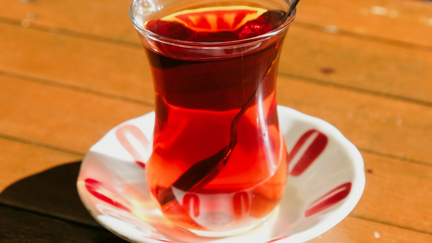 Çay Yerine Neler İçirmişler... Bakanlığın Açıkladığı Listede Ünlü Çay Markaları Yer Alıyor..