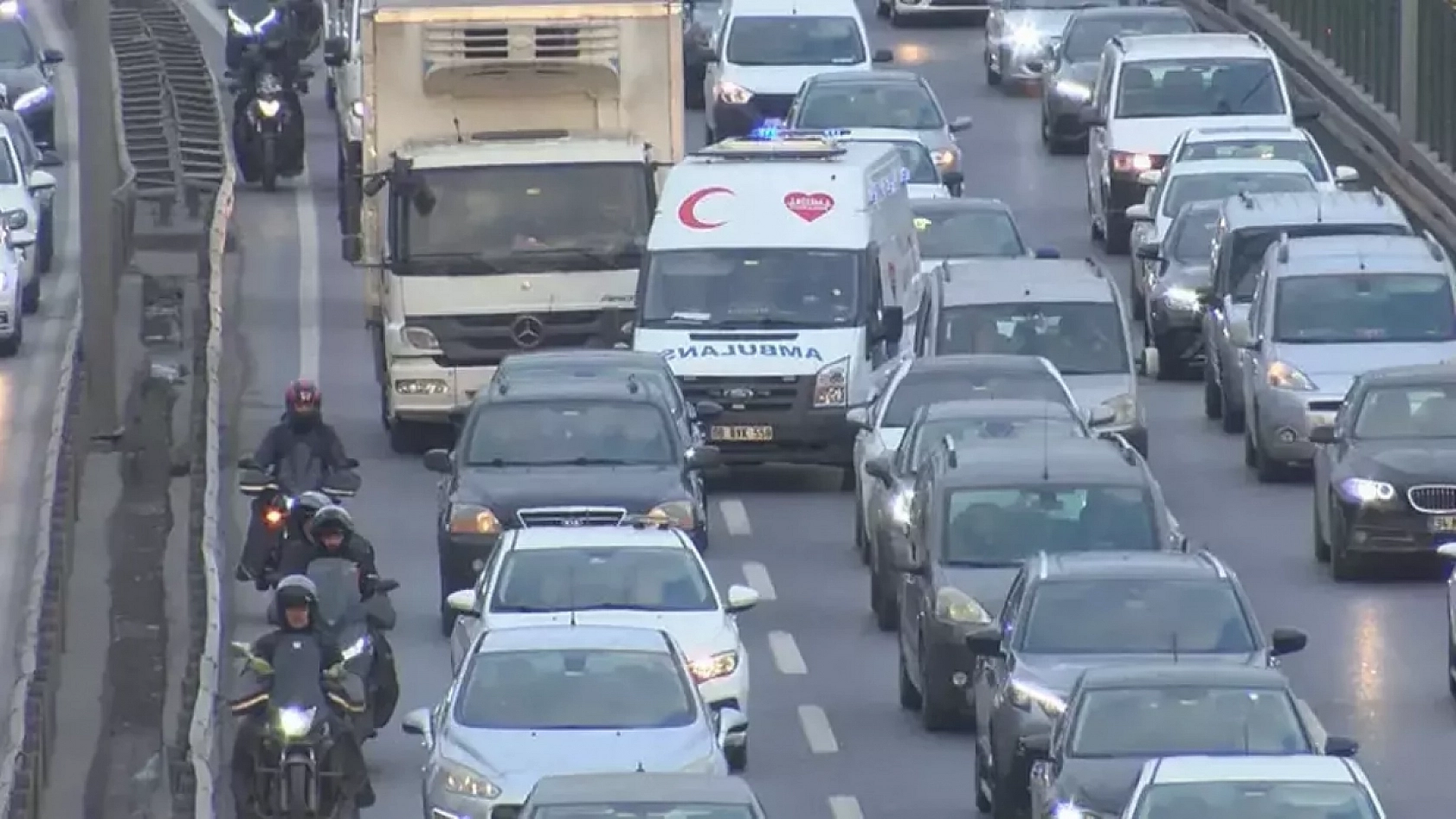 Malatya Trafiğinde Yeni Dönem: Fermuar Sistemi Başlıyor...