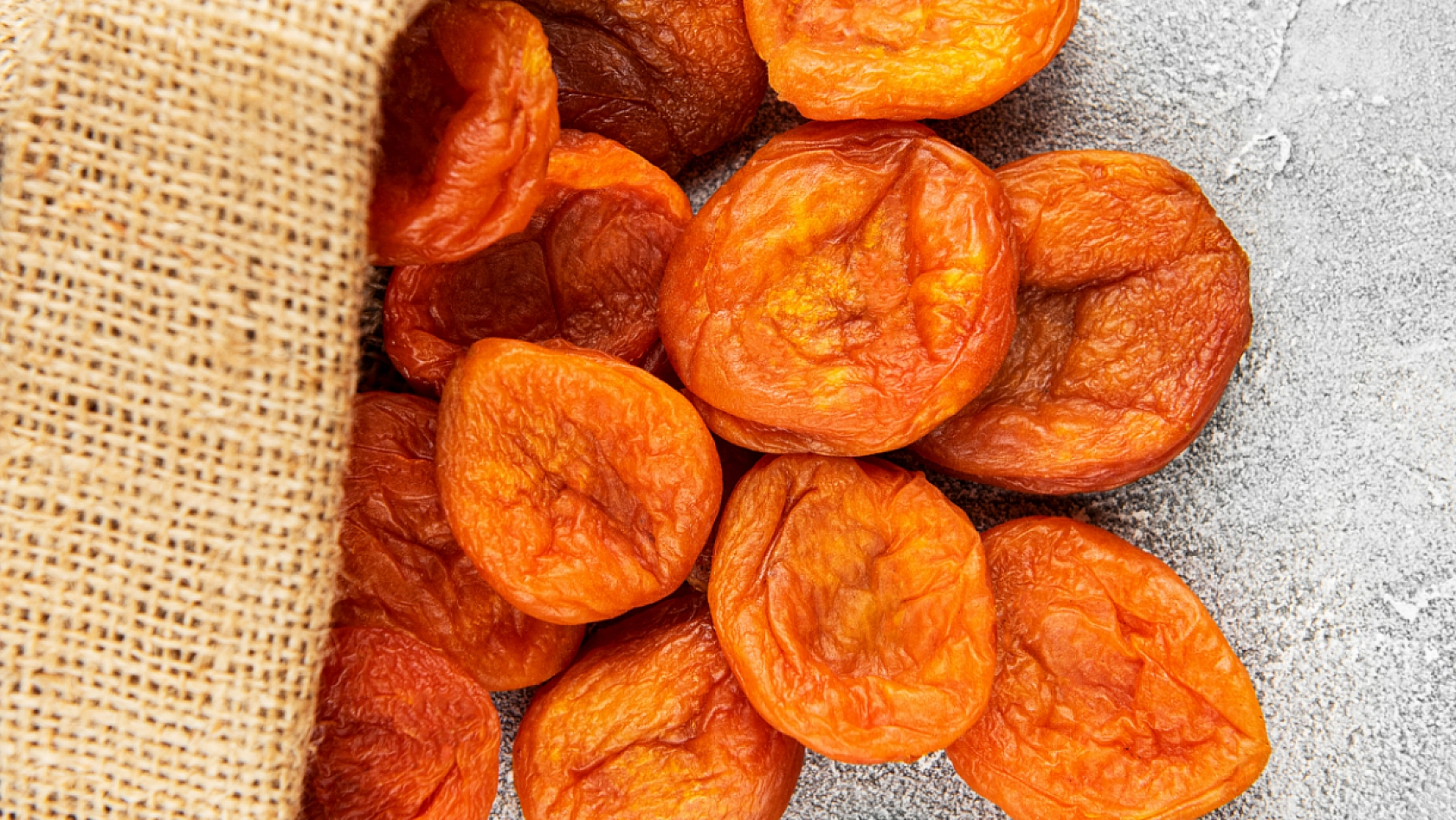 İbn-i Sina'nın Önerdiği Mucizevi Besin... Günde 100 Gram Yiyenler Bayram Ediyor!