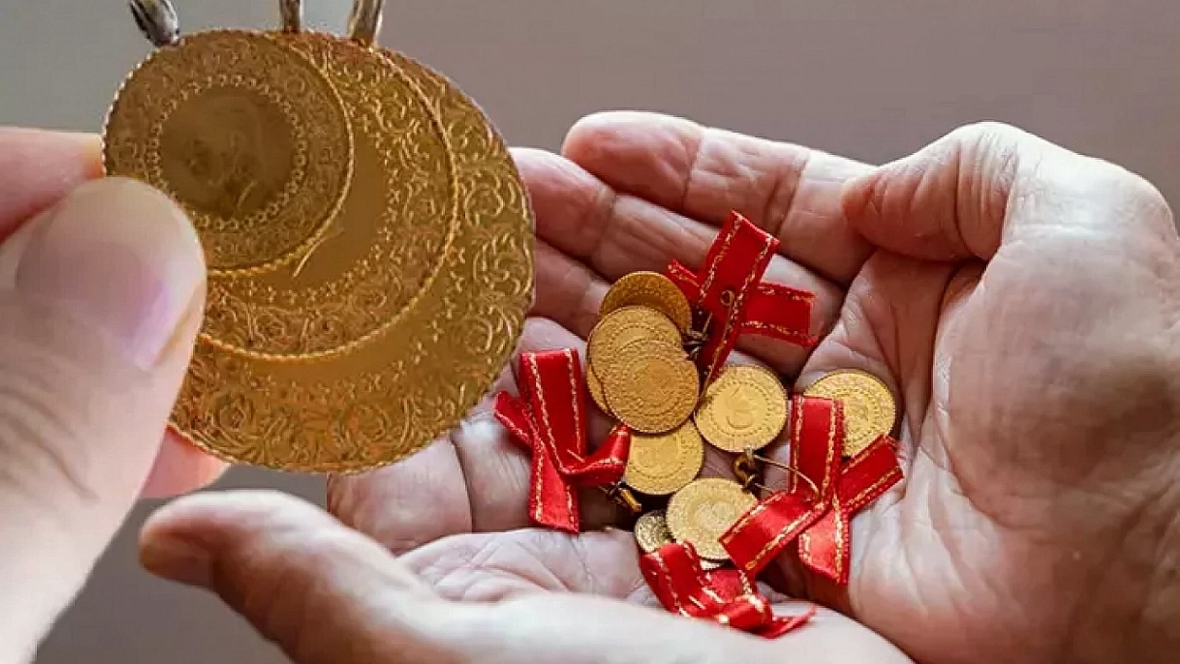 Altın Fiyatlarında İki Günde Şaşırtıcı Yükseliş: Gram Altın 5 Bin TL'ye Yaklaşıyor