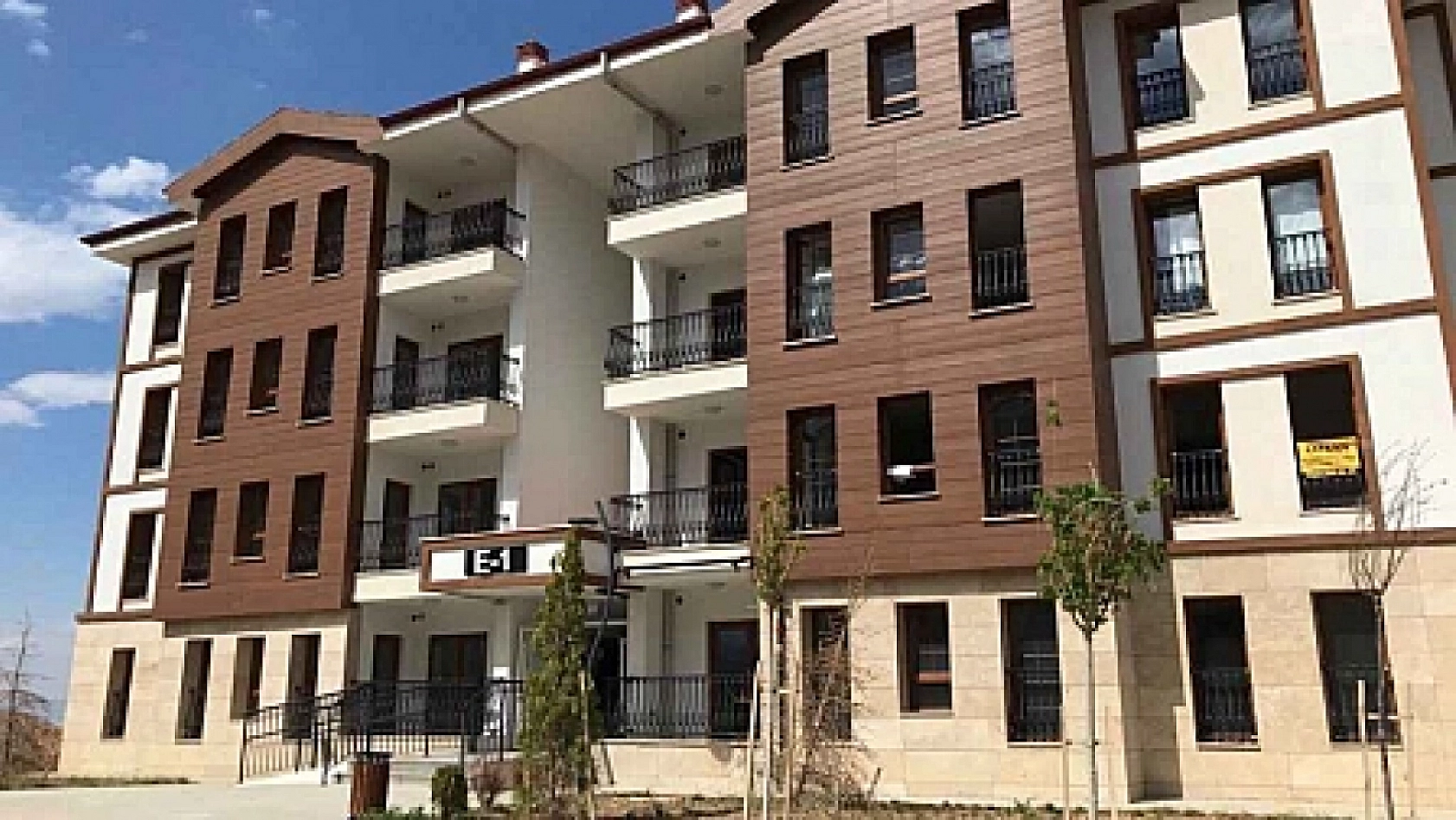 Bakan Açıkladı! 250 bin Konut Yolda: Dar Gelirli Ailelilere Müjde Verildi…