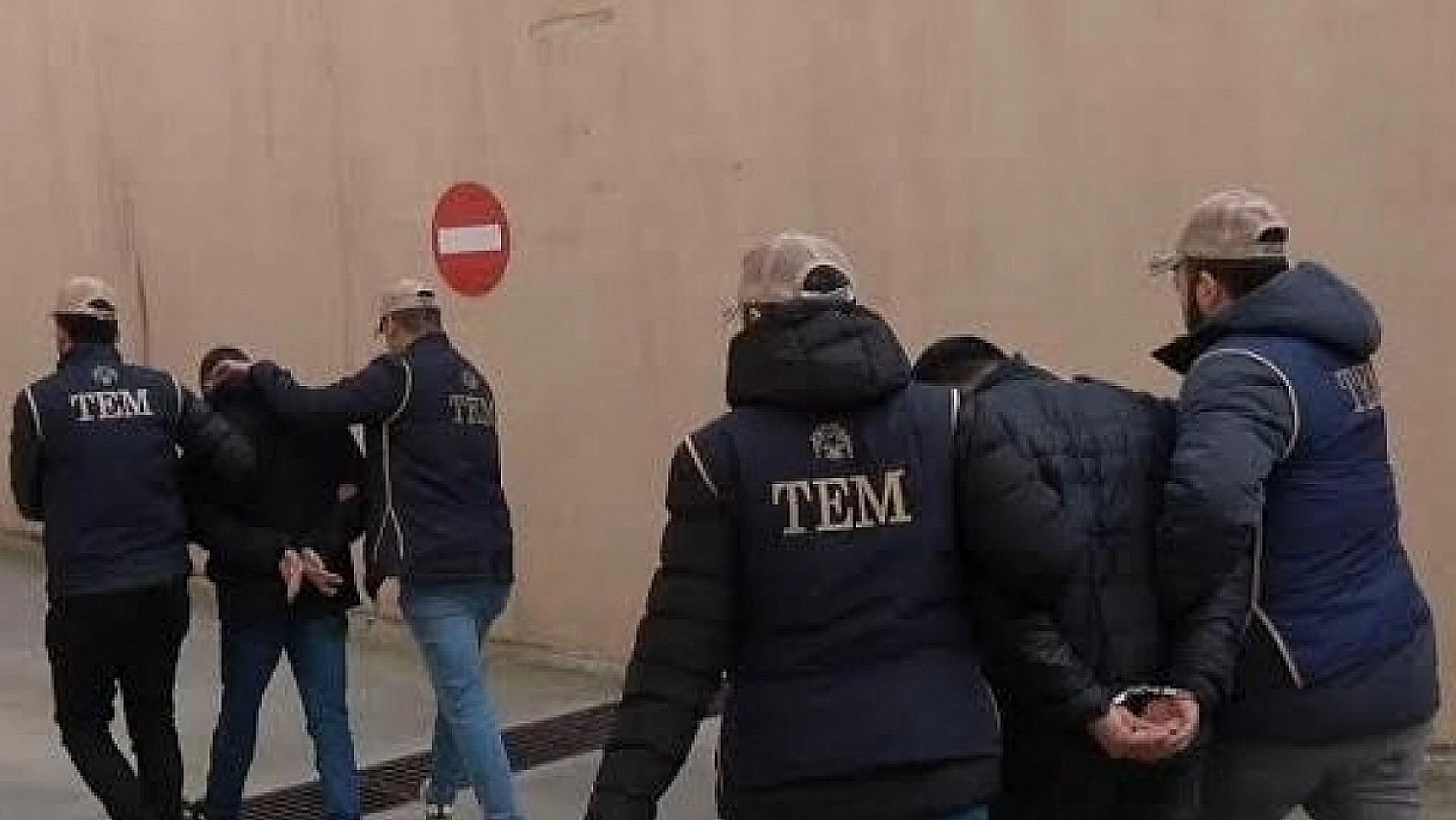 Malatya'da FETÖ'nün haberleşme ağı çökertildi: 154 kişi tutuklandı…