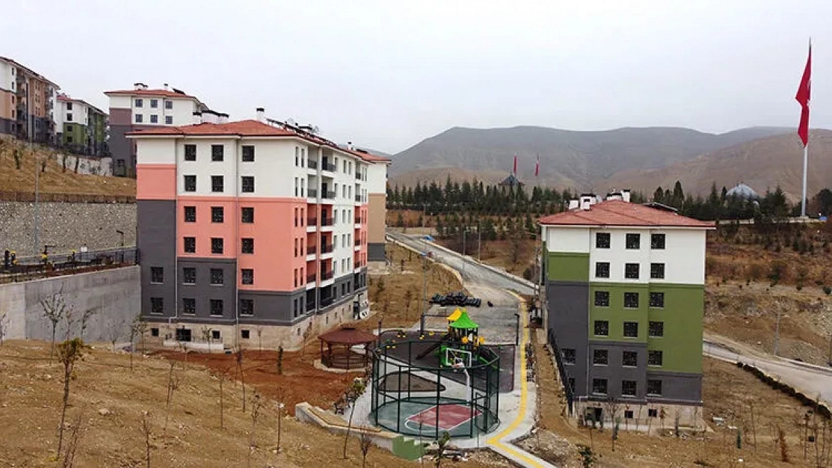 Kiracılar dikkat! Ağustos ayı zam oranı belli oldu! Konut, iş yeri ne kadar oldu?