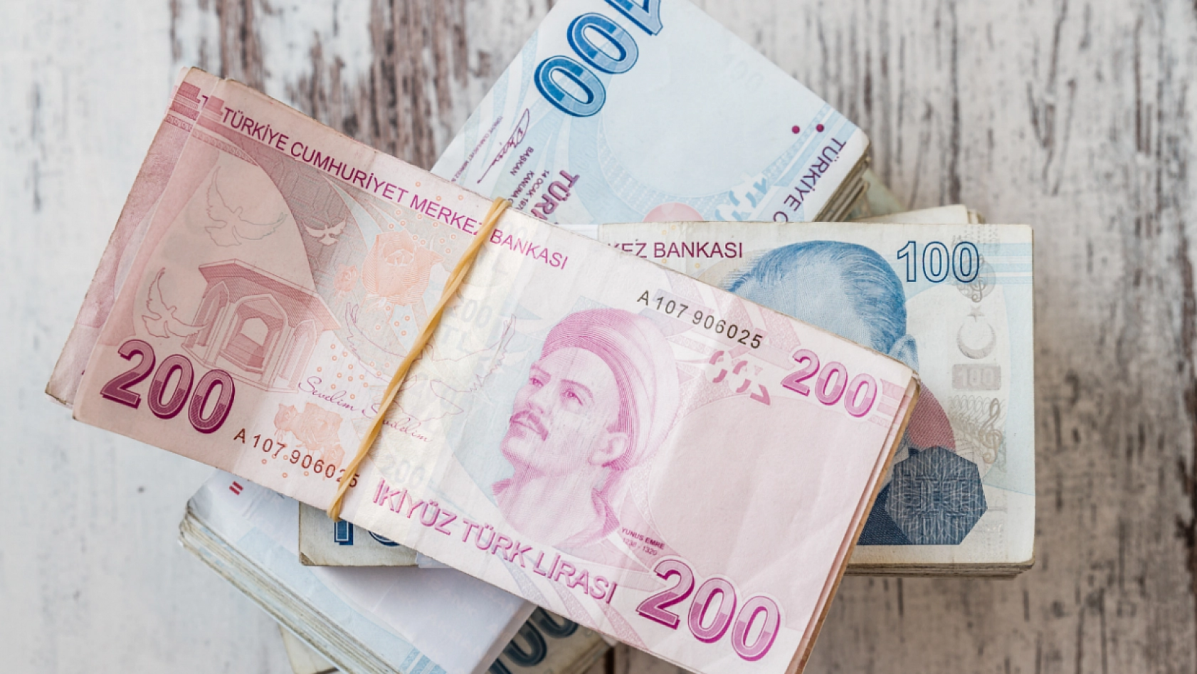 4 Aylık Enflasyon Farkı Belli Oldu! Memur ve Emekli Maaşı Netleşiyor! Peki Ne Kadar Olacak?