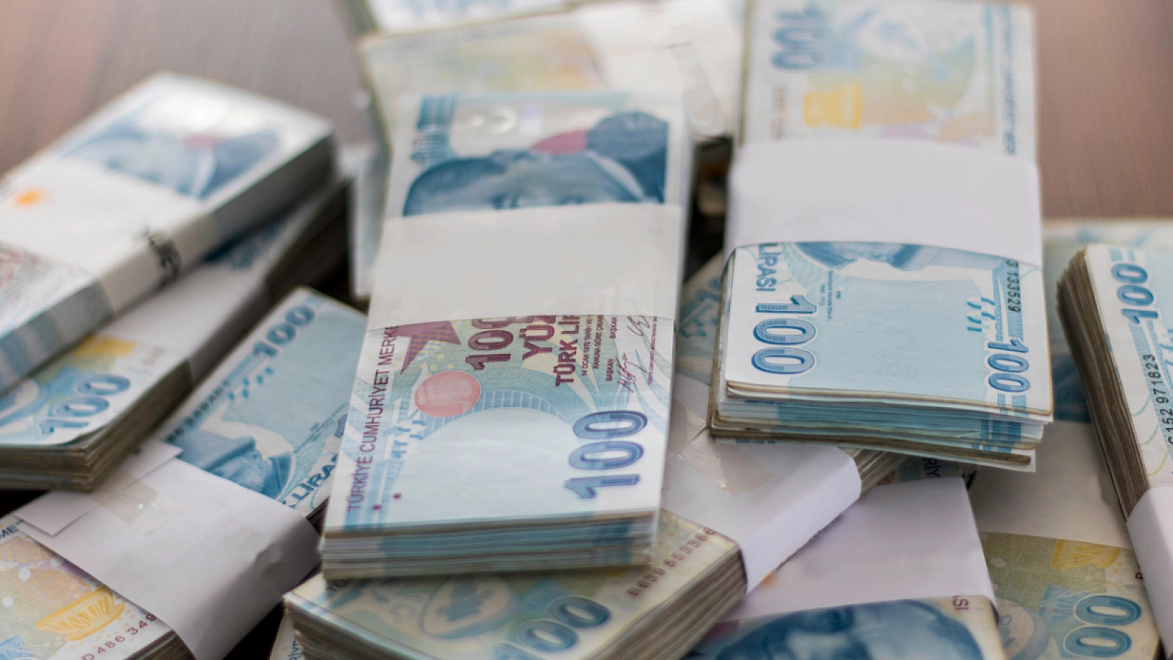 4 Aylık Enflasyon Farkı Belli Oldu! Memur ve Emekli Maaşı Netleşiyor! Peki Ne Kadar Olacak?