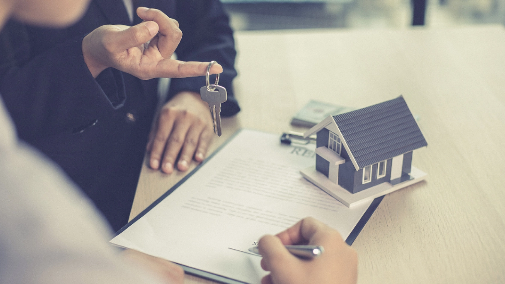 Kira Sözleşmelerinde Yeni Dönem Başlıyor. Artık Ev Sahibi De Kiracı Da Bu Sistemi Kullanacak. İşte Detaylar…