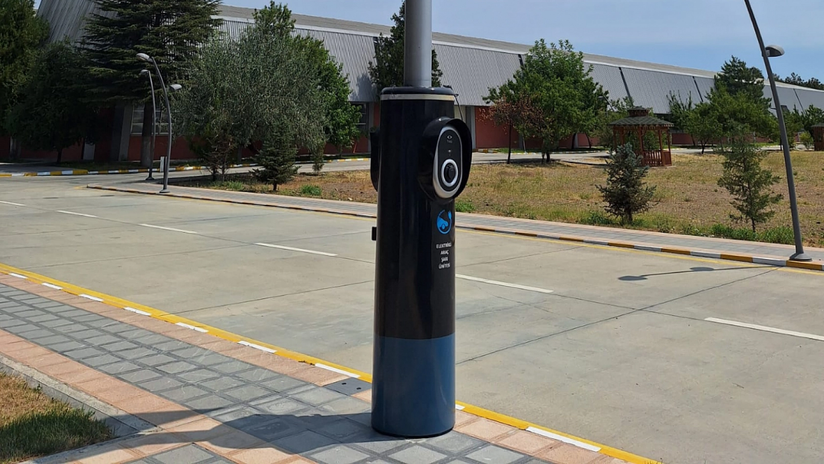 Malatya'da yeni dönem! Elektrik ve internet sokaklarda bedava oluyor