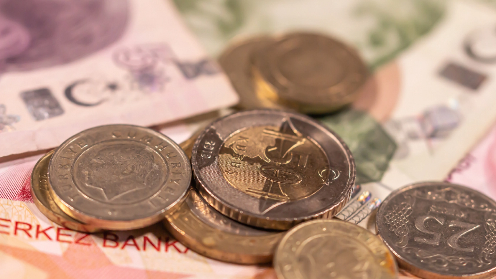 Malatya'daki Emekli Vatandaşlara Müjde! Bankalar Emekli Promosyonlarını Açıkladı! Hangi Banka Daha Çok Verecek?