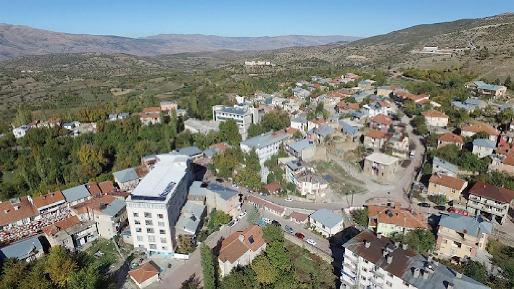 Malatya'da ilçeler arasında yüzölçümü sırası: Hekimhan 1'inci Sırada, Doğanyol 13'üncü sırada yer aldı..