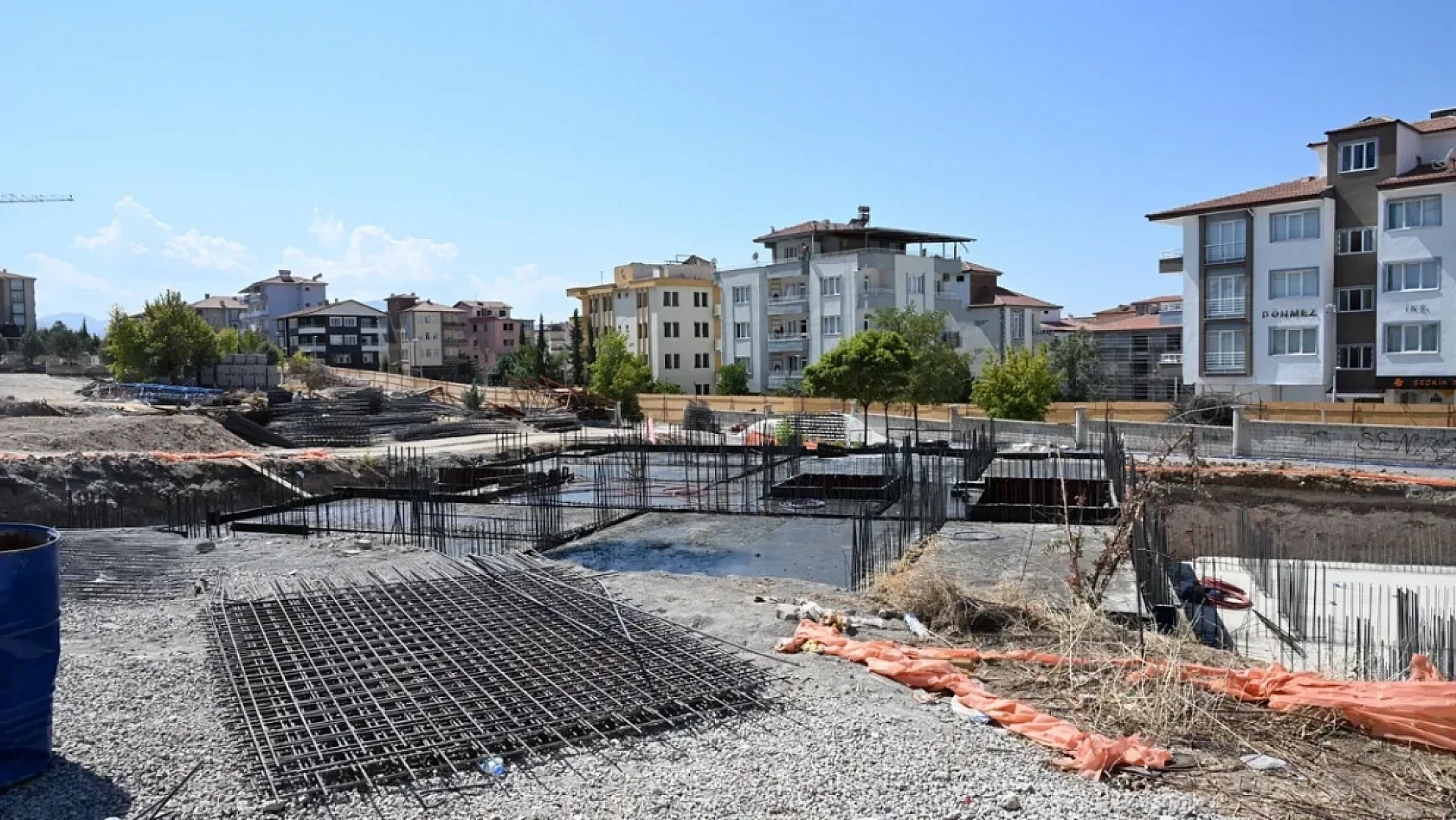 Vali Sorumluluk Almıyor: Merkez İçin Rezerv Alanlar Mecburiyet!