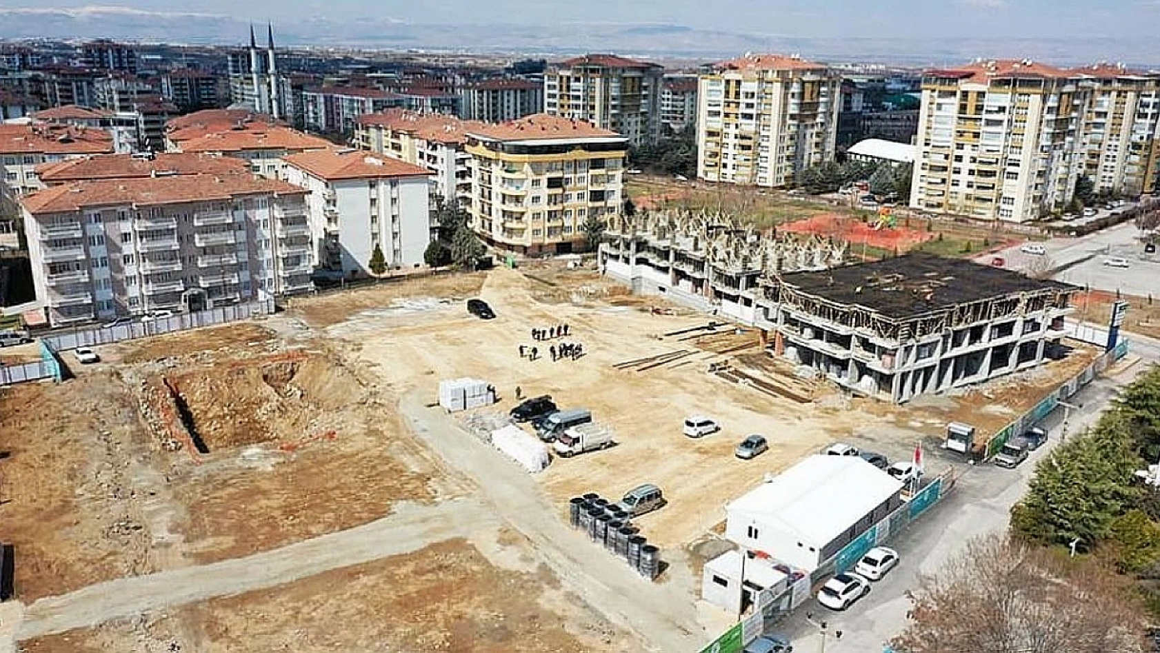 Vali Sorumluluk Almıyor: Merkez İçin Rezerv Alanlar Mecburiyet!