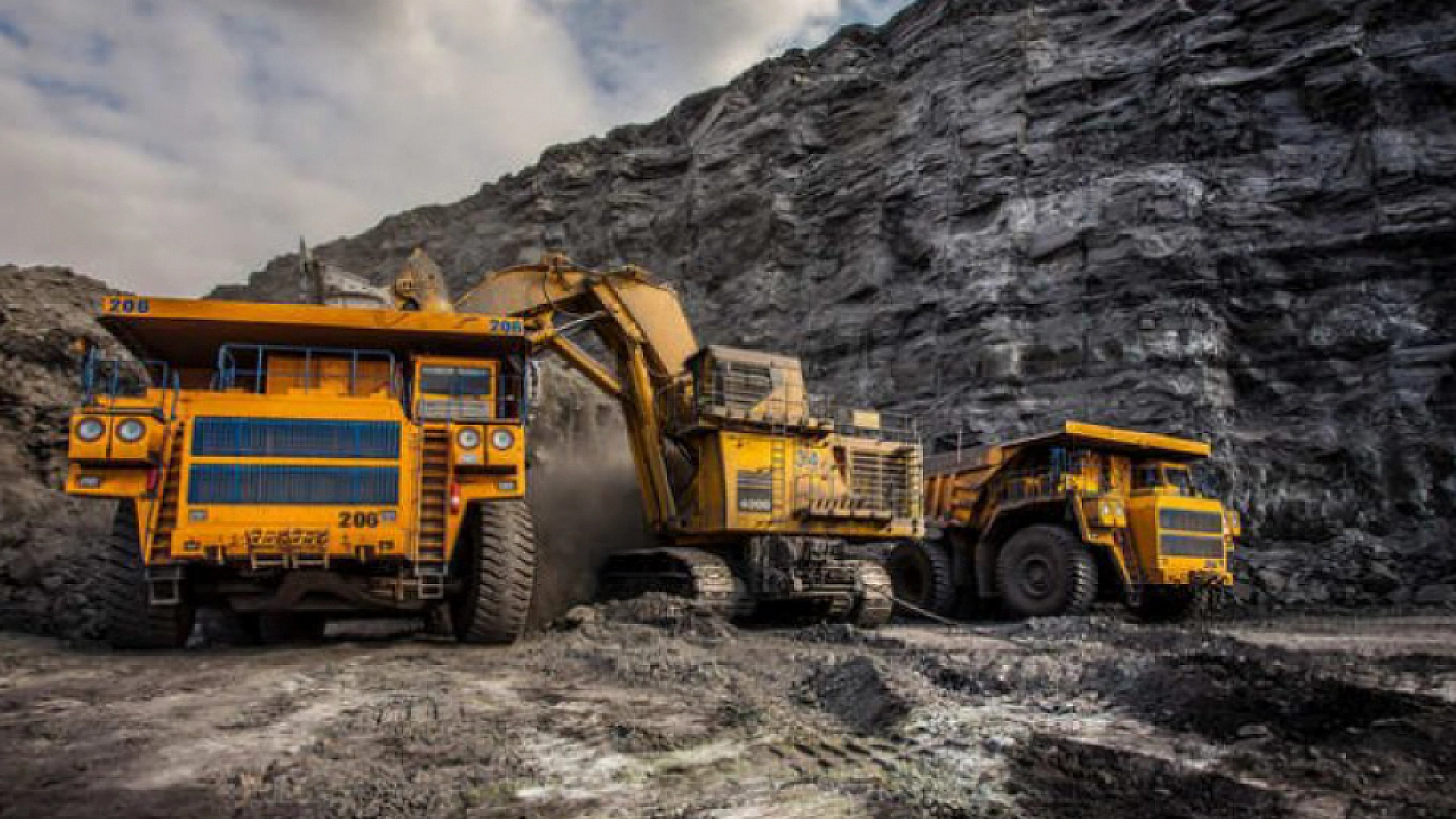 Ağbaba'dan Maden ve Taş Ocağı Uyarısı: Malatya'da Tarım Arazileri Yok Ediliyor!