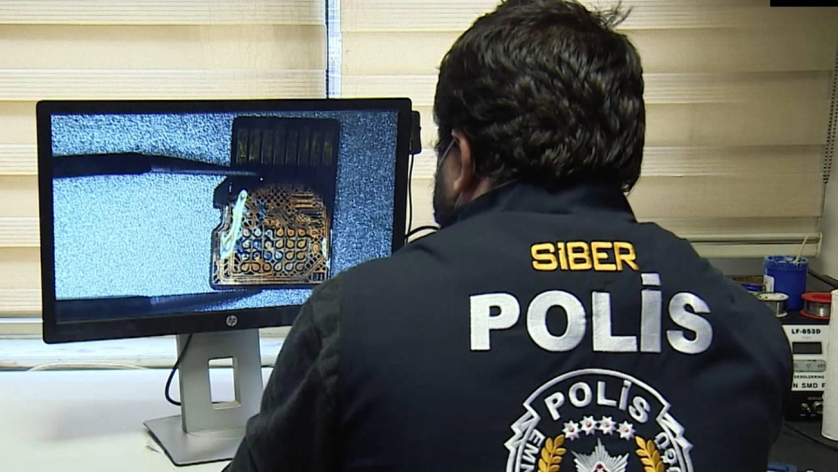 Malatya'da siber vurgun çökertildi: 74 kişi tutuklandı...