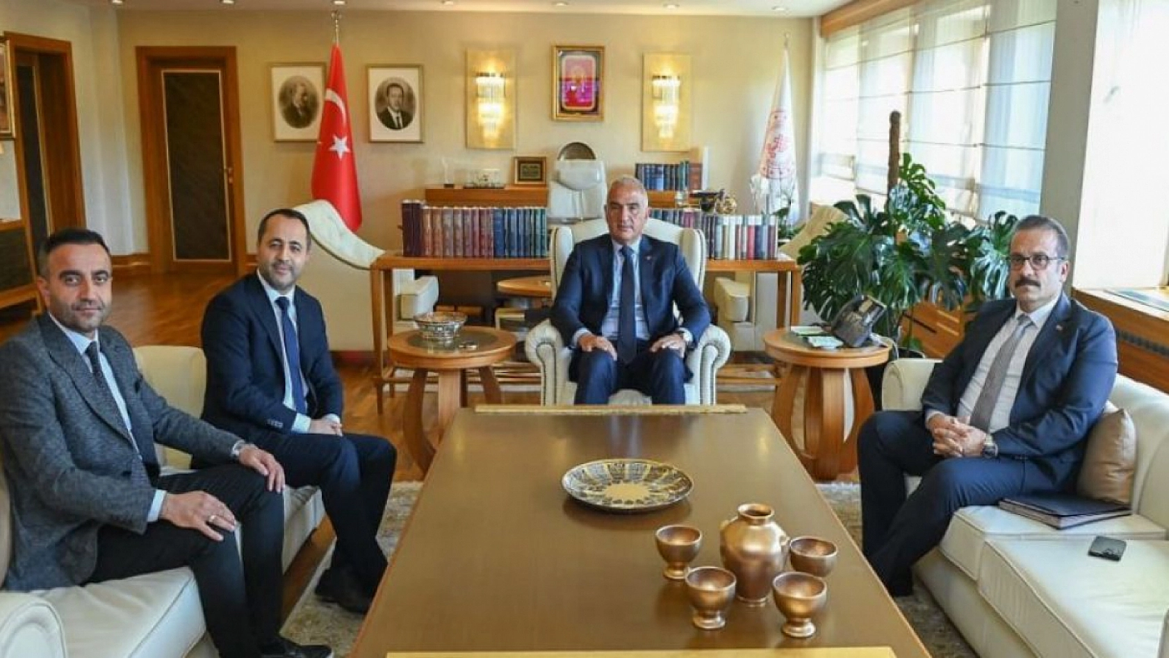 6 Şubat Depremlerinden Etkilenen 'Yukarı Sanat' İçin Yeni Proje Açıklandı!