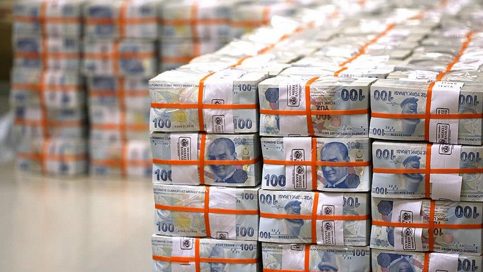Bu meslek gruplarına vergi şoku: Brüt ödeme zorunluluğu geliyor…