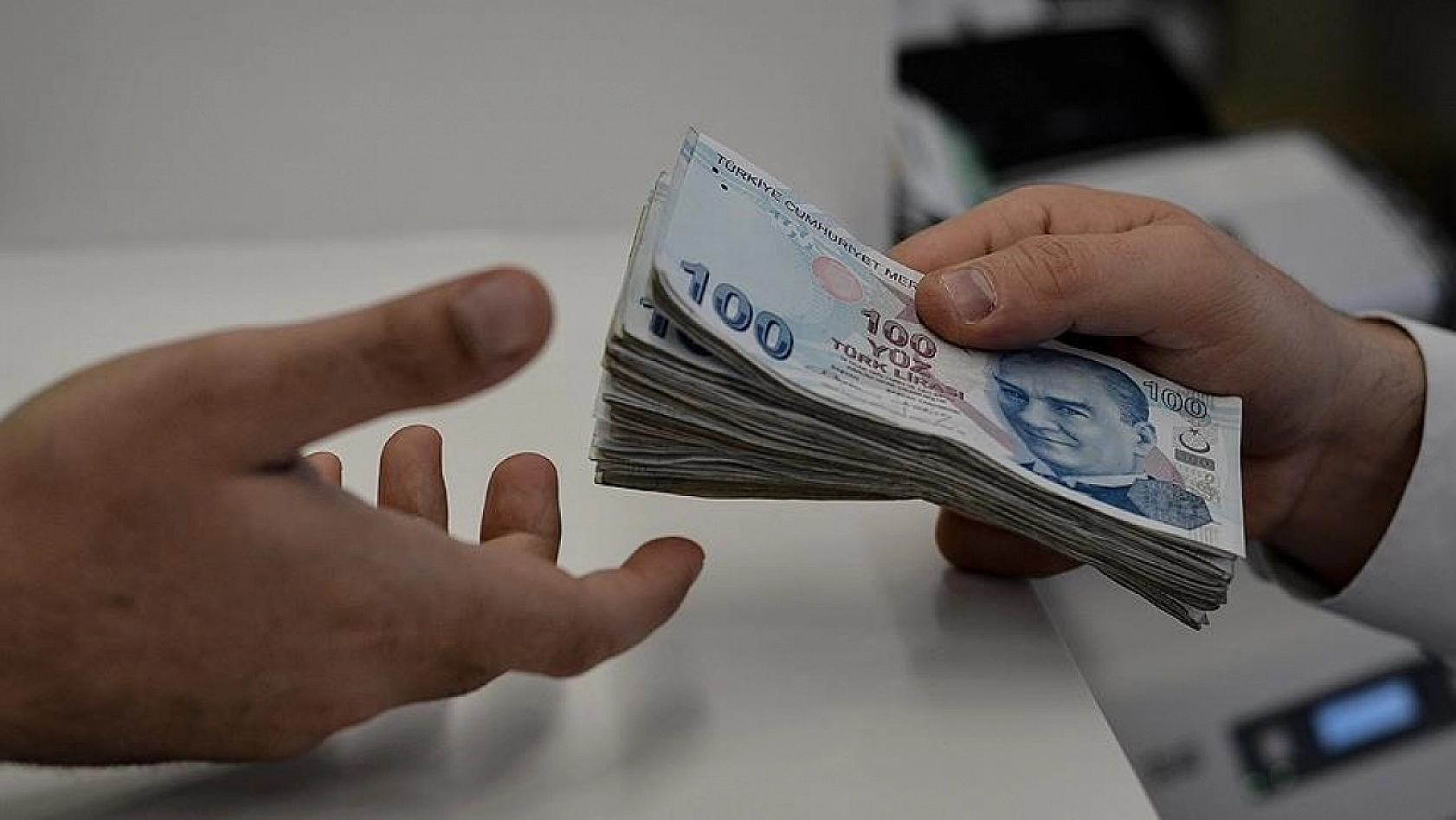 Bayram ikramiyeleri ne zaman yatacak? Tarih belli oldu mu?