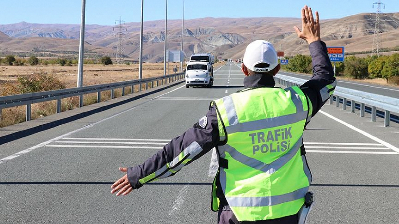 'Çok ceza yazıyorsunuz' eleştirilerine Vali Yavuz'dan net yanıt: Denetimler azalmayacak!