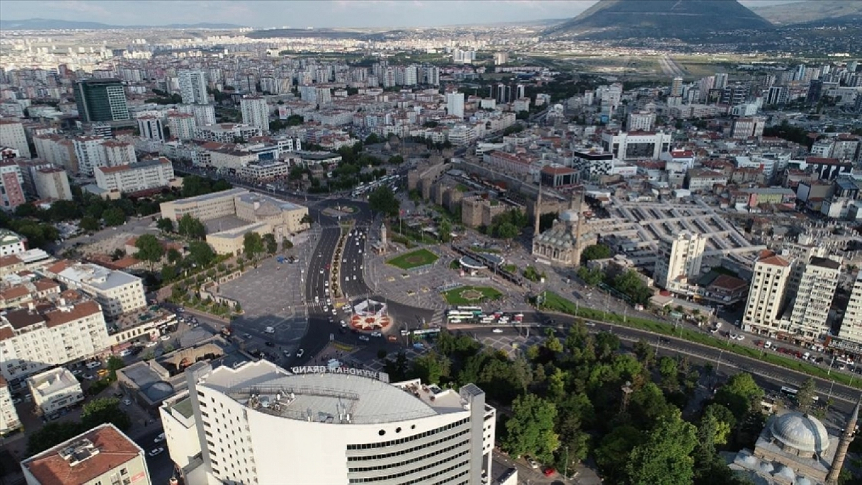 BDDK en borçlu illeri açıkladı: Malatyalı vatandaşın banka borcu ikiye katlandı