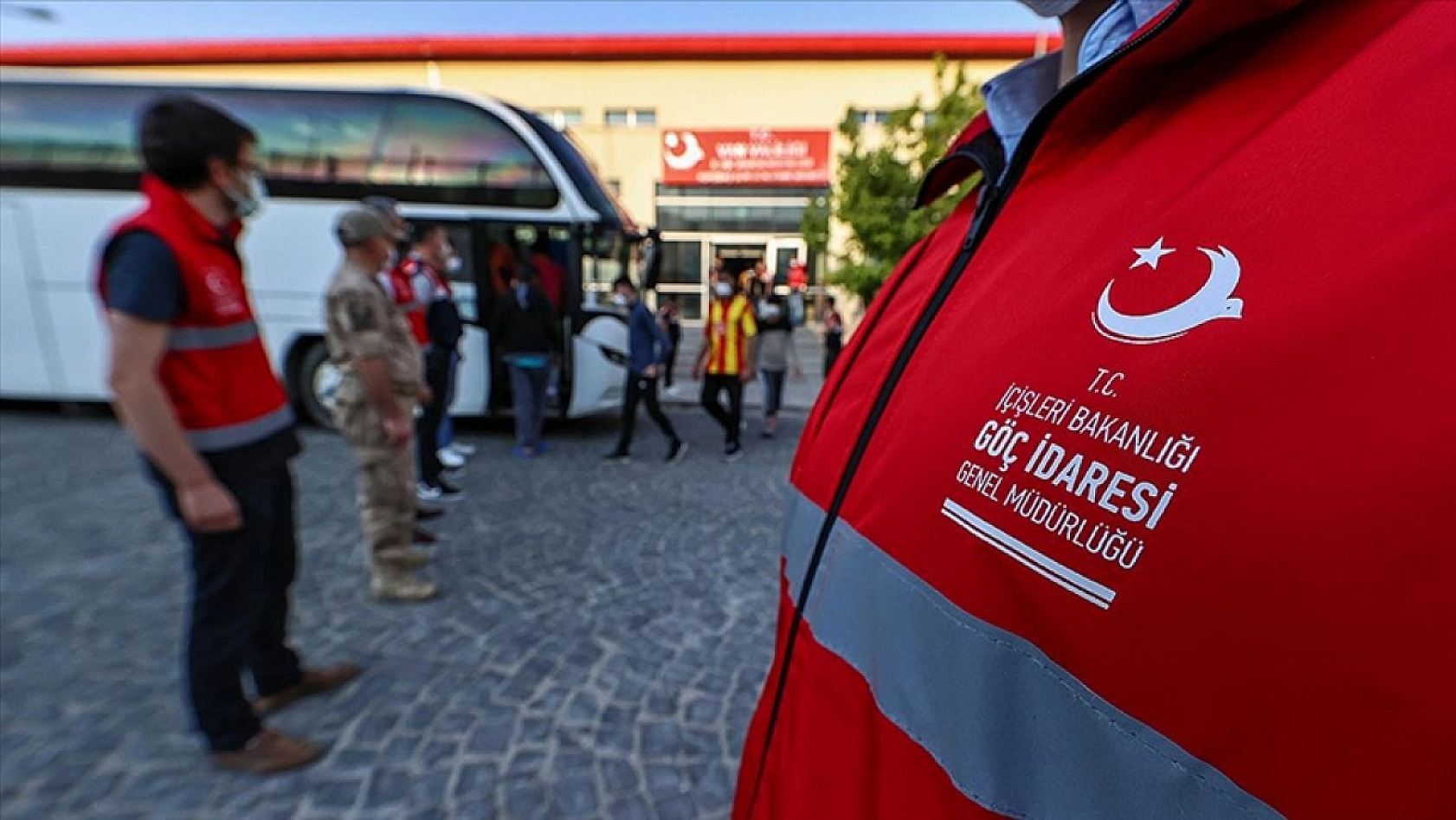 Bakan Çiftçi açıkladı: 1 milyon 440 bin Suriyeli geri döndü