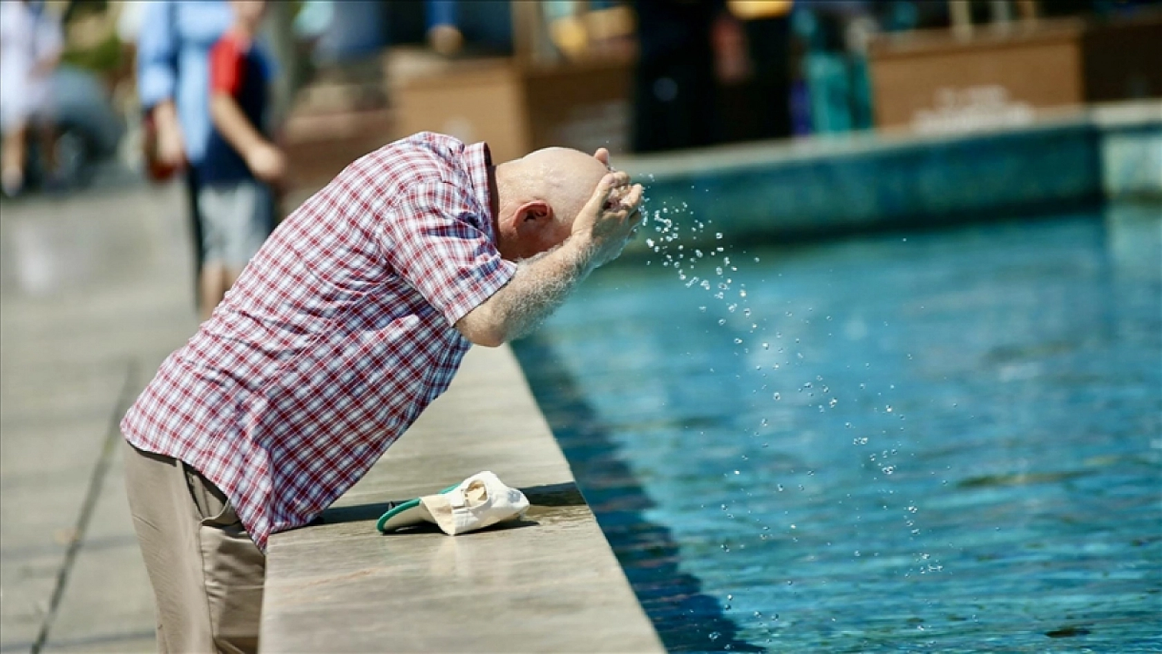 Malatya'da aşırı sıcak uyarısı: 11.00–16.00 arası dışarı çıkmayın
