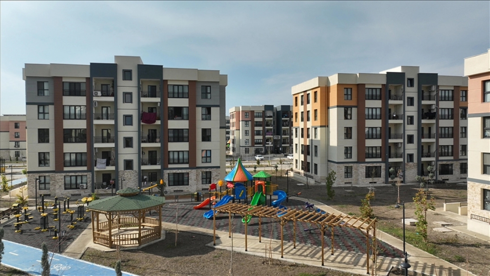 Bakan Kurum Büyük Teslimatı Duyurdu: Malatya'da Yıl Sonuna Kadar Teslim Edilecek Konut ve İş Yeri Sayıları Netleşti…