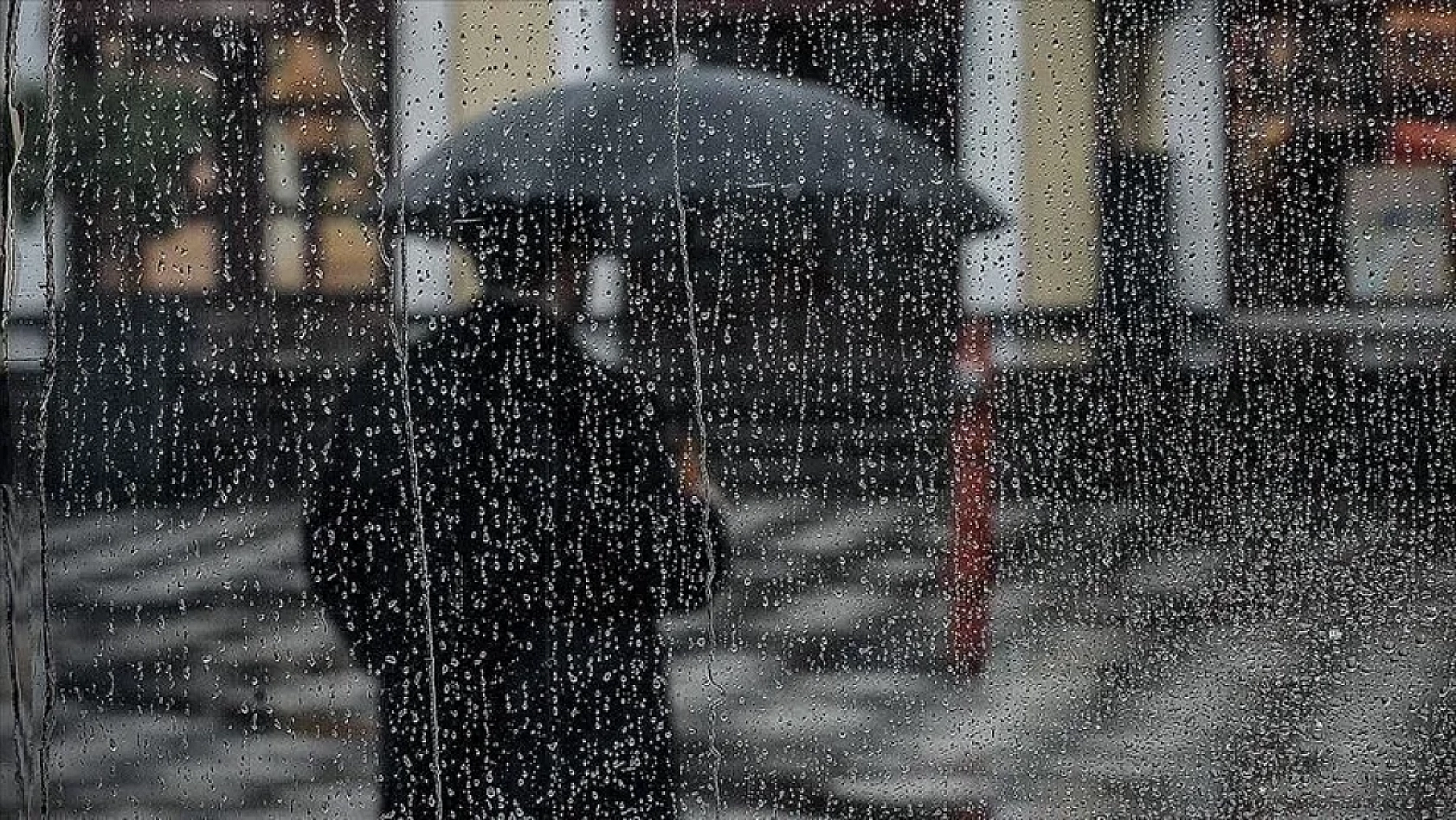 Malatya'da hava sıcaklıkları düşüyor: İlçe ilçe sağanak yağış uyarısı