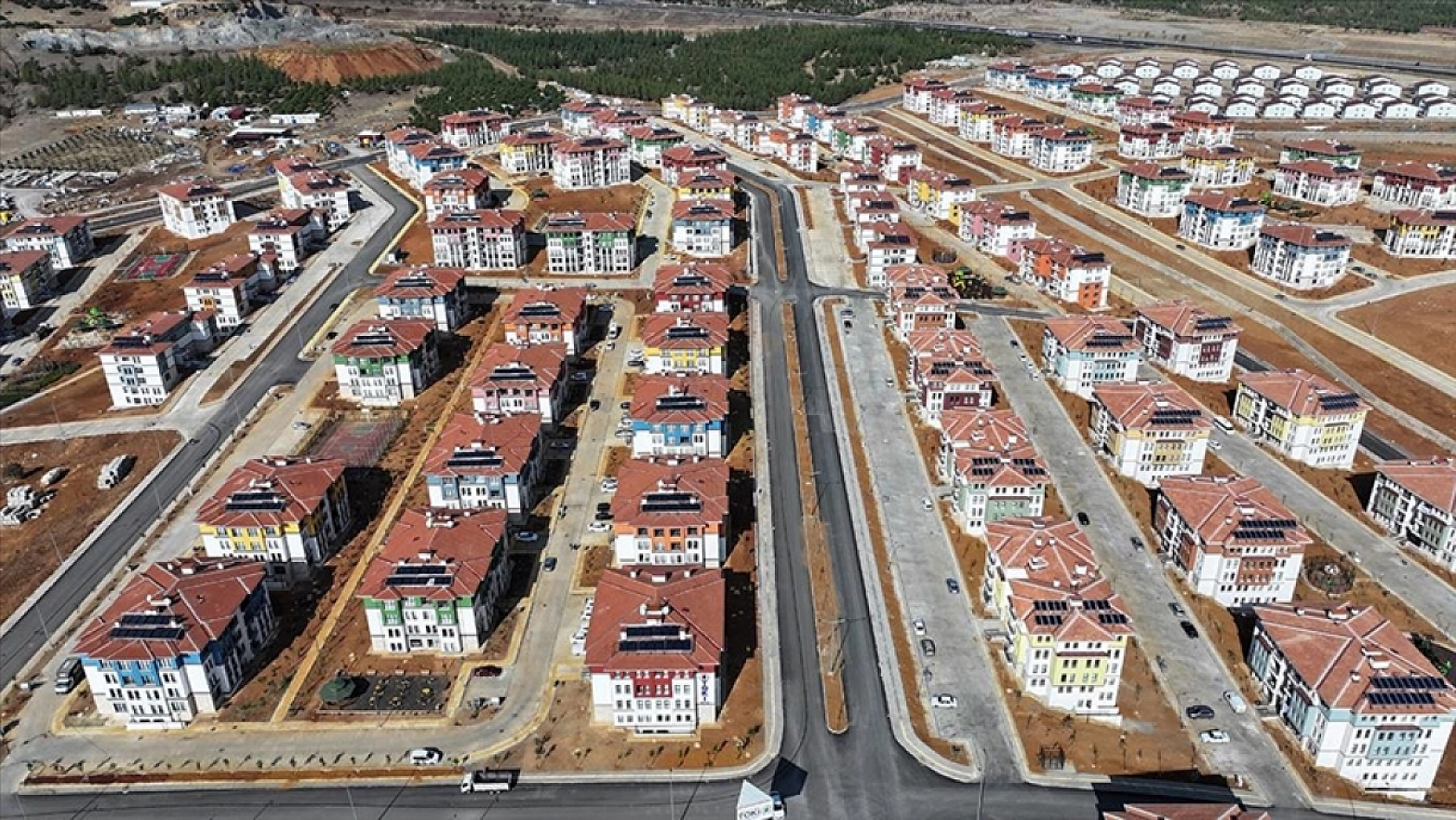Malatya'nın 2,5 Yıllık Konut ve İş Yeri Teslim Karnesi: Şehir, Sınıfta Mı Kaldı?