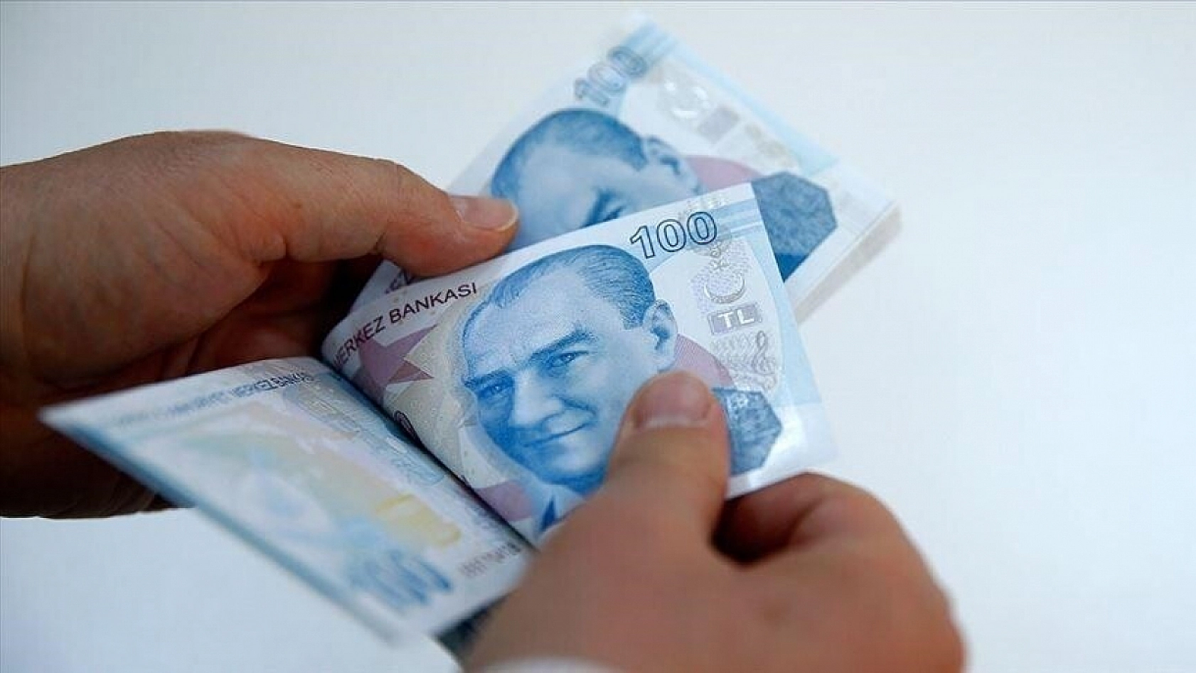 Bakan Göktaş açıkladı: 13 bin 878 TL hesaplara yatırıldı
