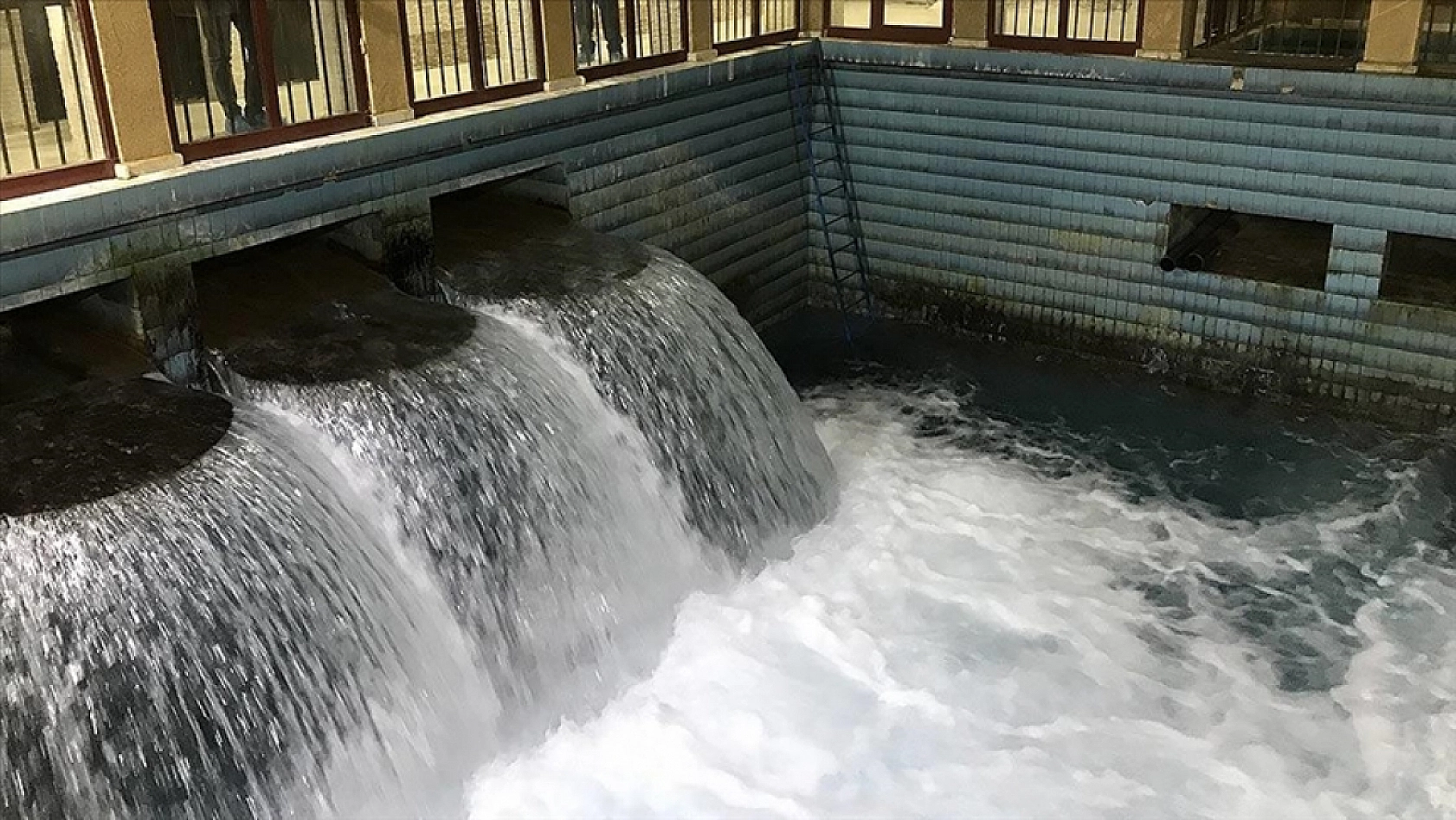 Malatya'da sular neden kesiliyor? Vatandaş tepki gösterdi| Başkan Er açıkladı!