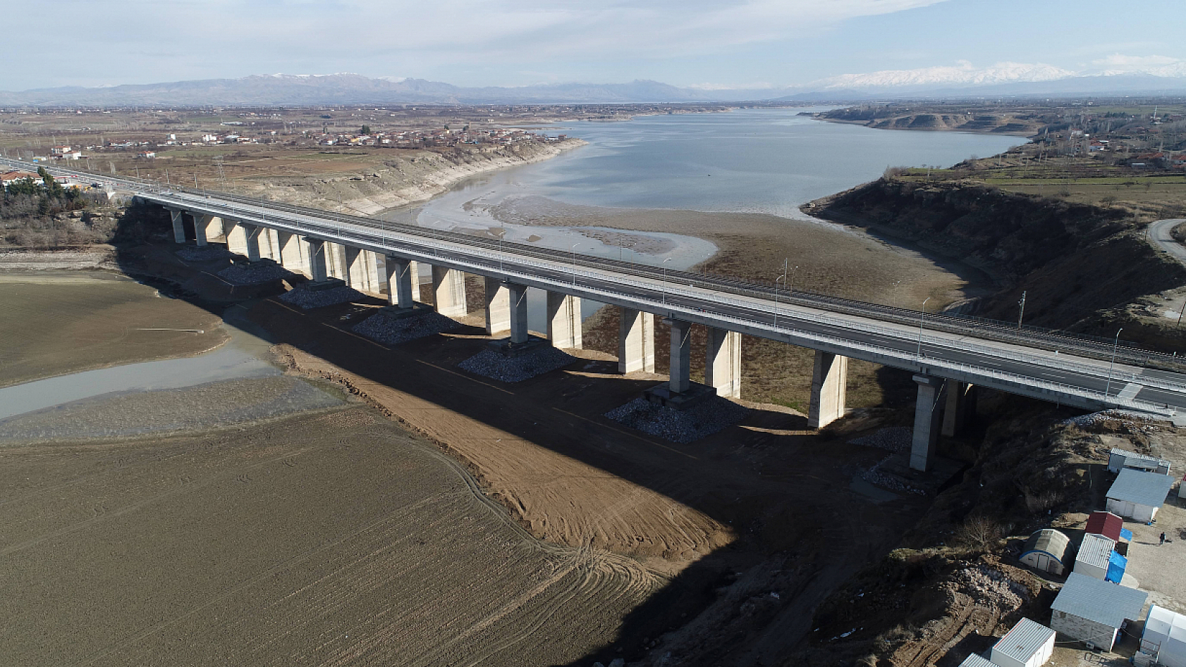 Kaynaklı yapısıyla Türkiye'de sayılı köprülerden biri! Yıllardır Malatya trafiğine nefes aldırıyor