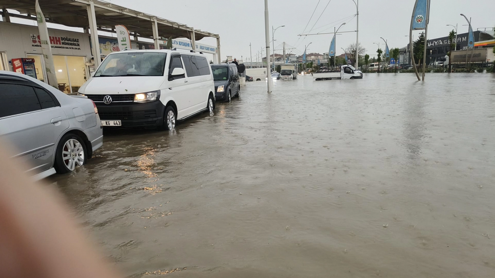 Malatya göle döndü, Büyükşehir 'kontrol altında'...!