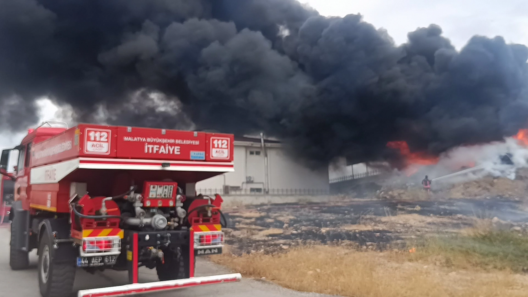 Malatya'da Gökyüzü Siyaha Büründü