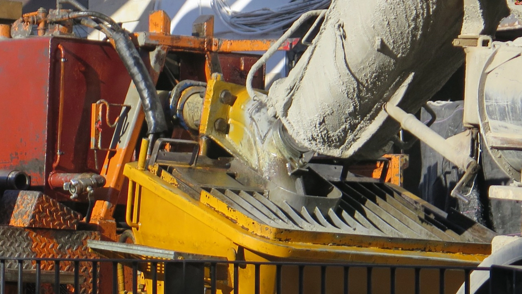 Malatya'da beton firmasına ceza! Valilik affetmedi...