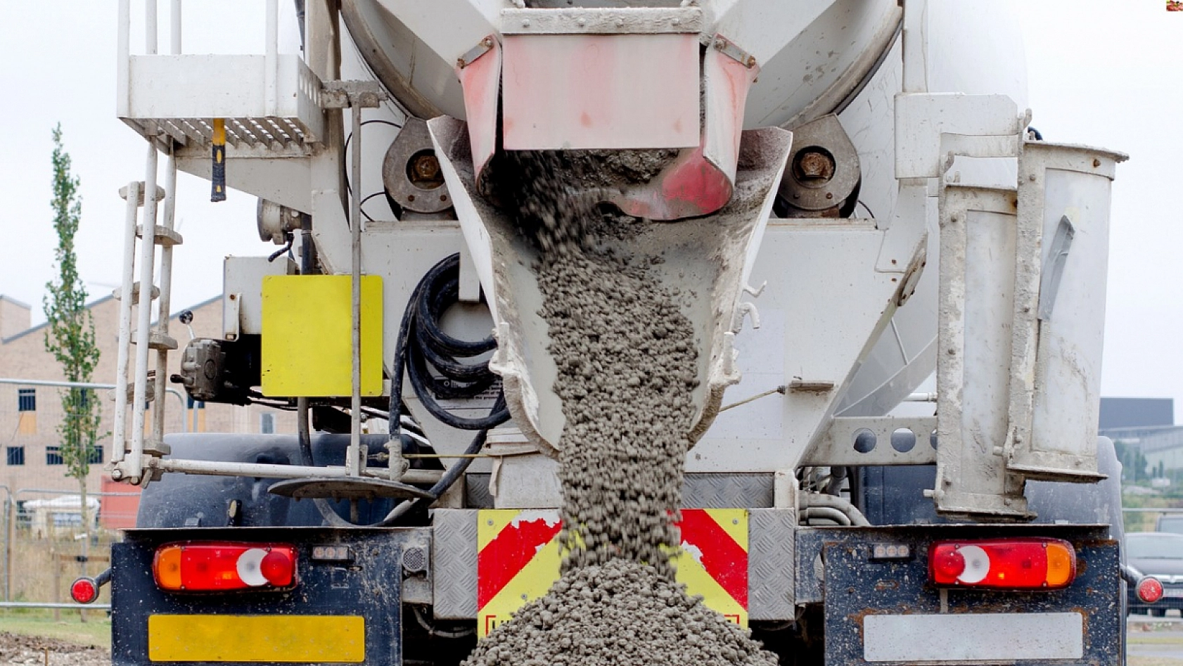 Malatya'da beton firmasına ceza! Valilik affetmedi...