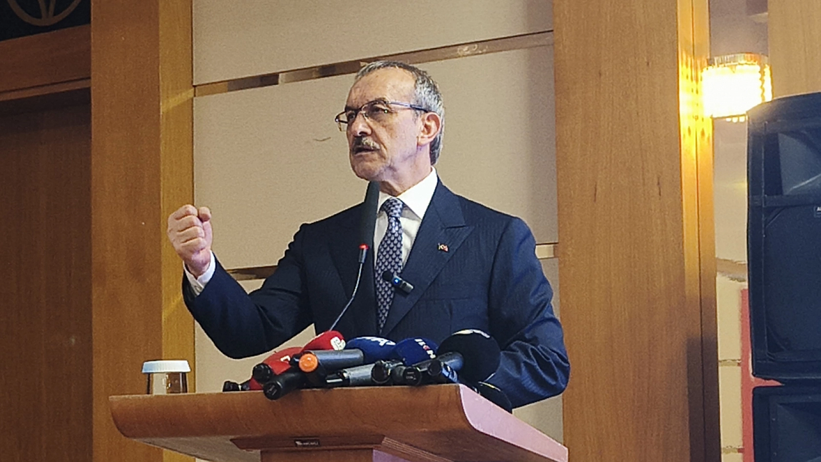 Vali'den Müdürlere Ayar: Sorunları Malatya'da Çözün!