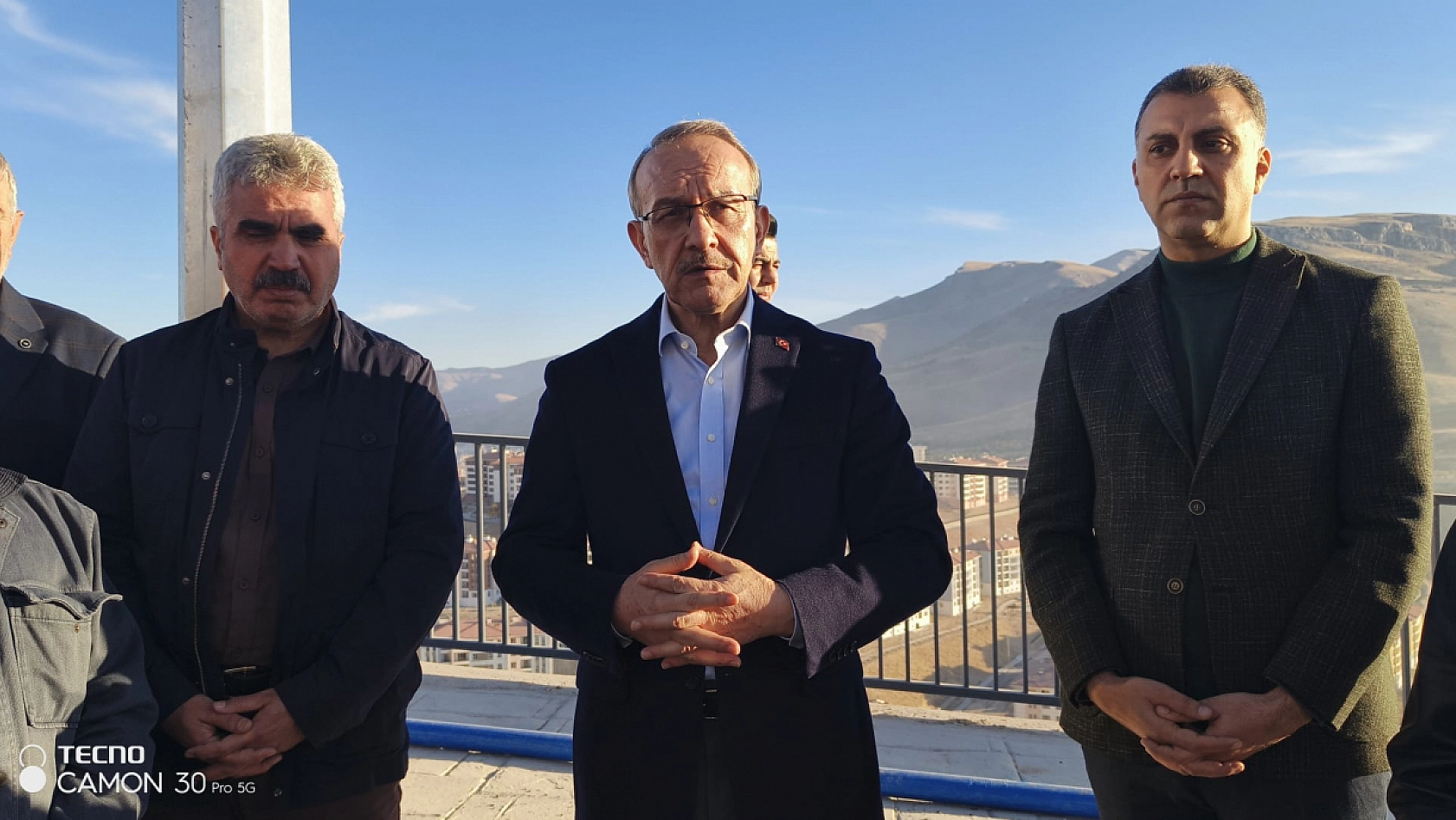 Rezerv alanlarda konut teslimatı neden gecikti? Vali Yavuz sebebi açıkladı