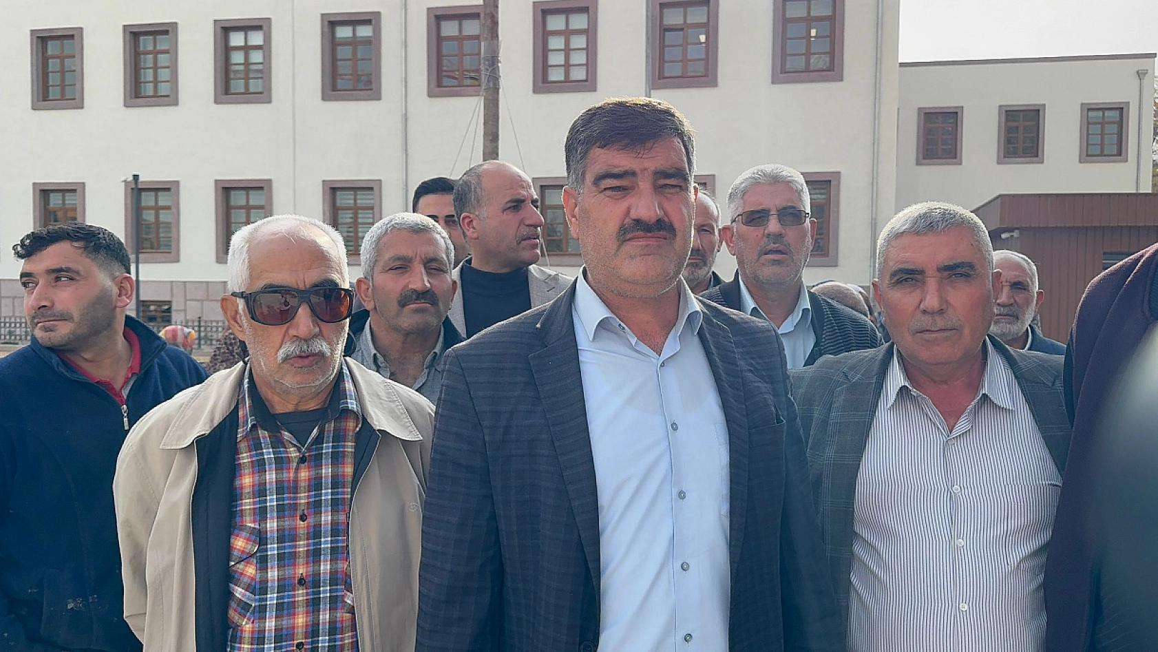 Malatya'da Doğalgaz 'Kişiye Özel mi Çekildi?' 5 Yıldır Doğalgaz Bekliyorlar