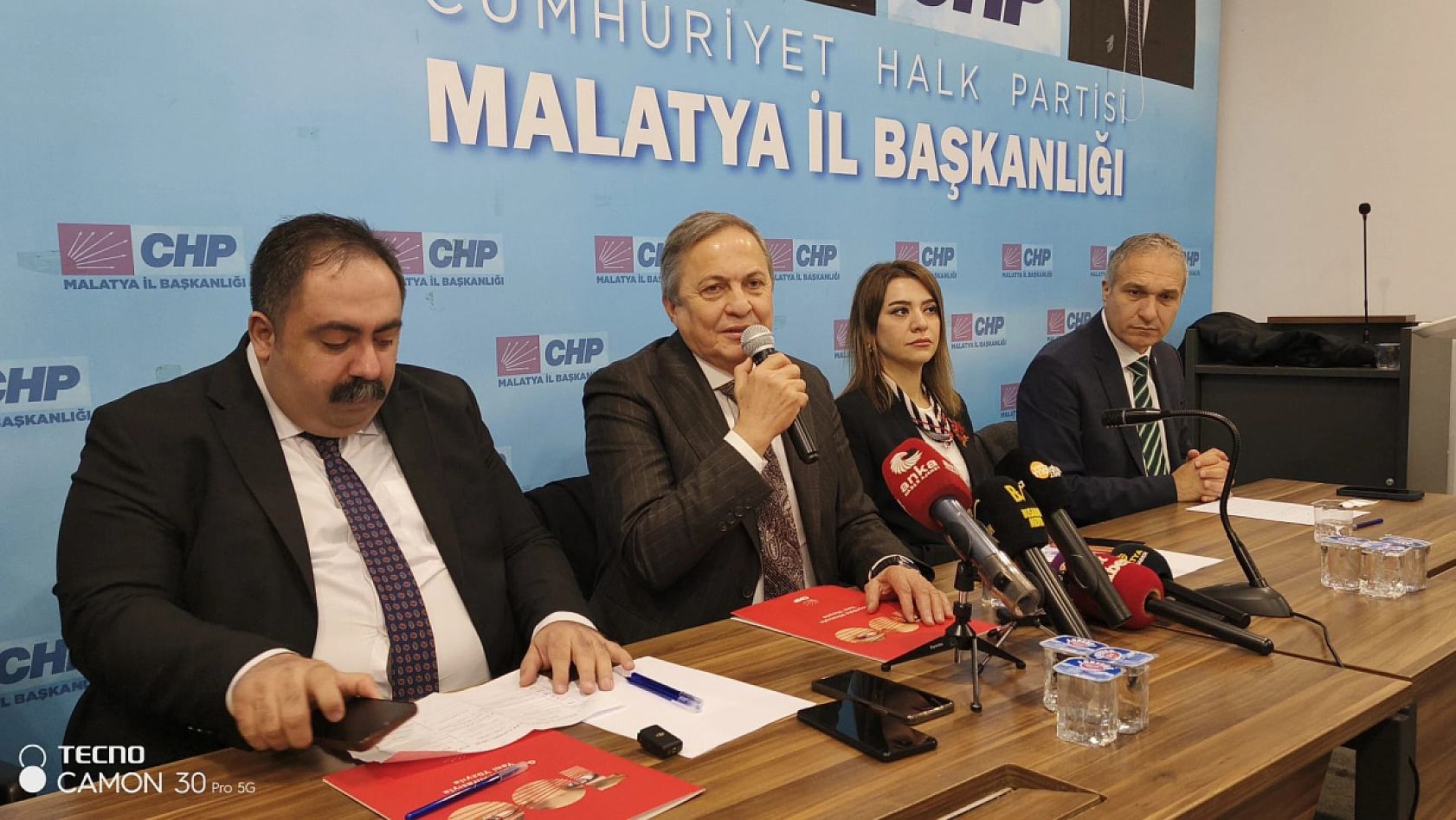 Malatya'da Sorunlar Makyajla Gizleniyor | Betonu Boyayarak Sorun Çözülmez