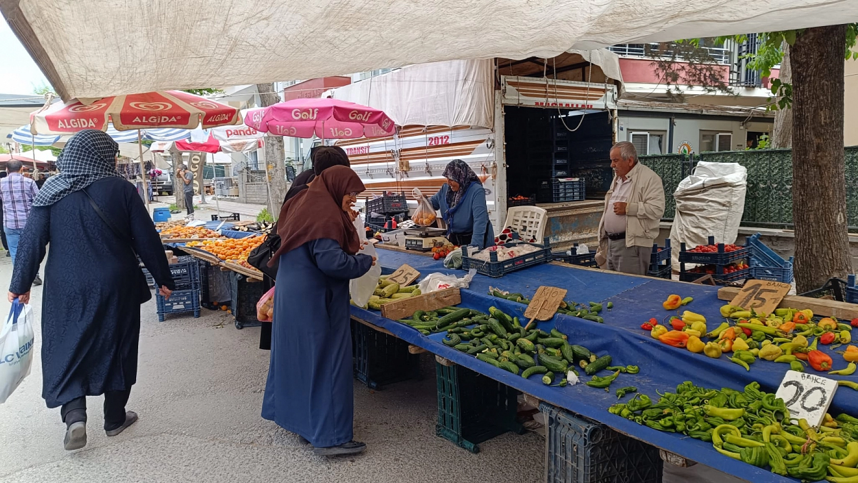 Malatya'da yaz öncesi pazar tezgahları: Hangi ürün kaç lira?