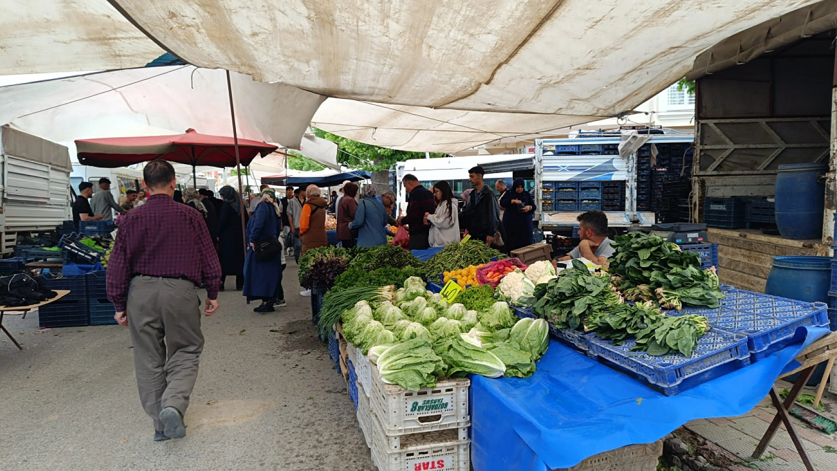 Malatya'da yaz öncesi pazar tezgahları: Hangi ürün kaç lira?