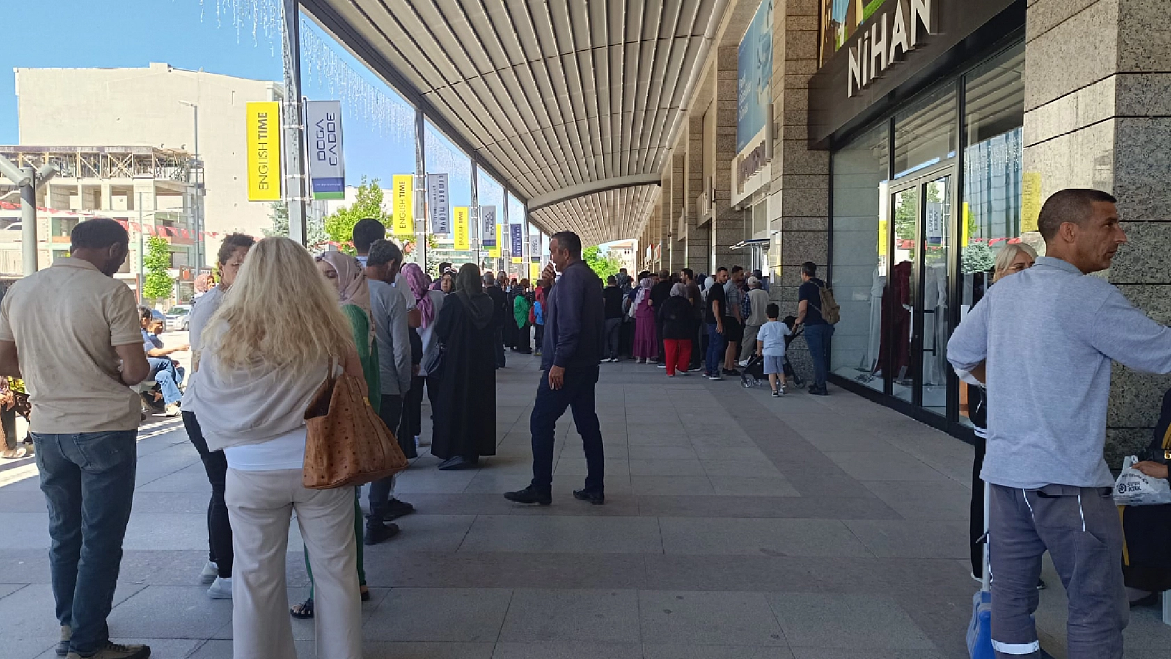 1000 konut başvurusu başladı! Malatya'da kuyruk oluştu