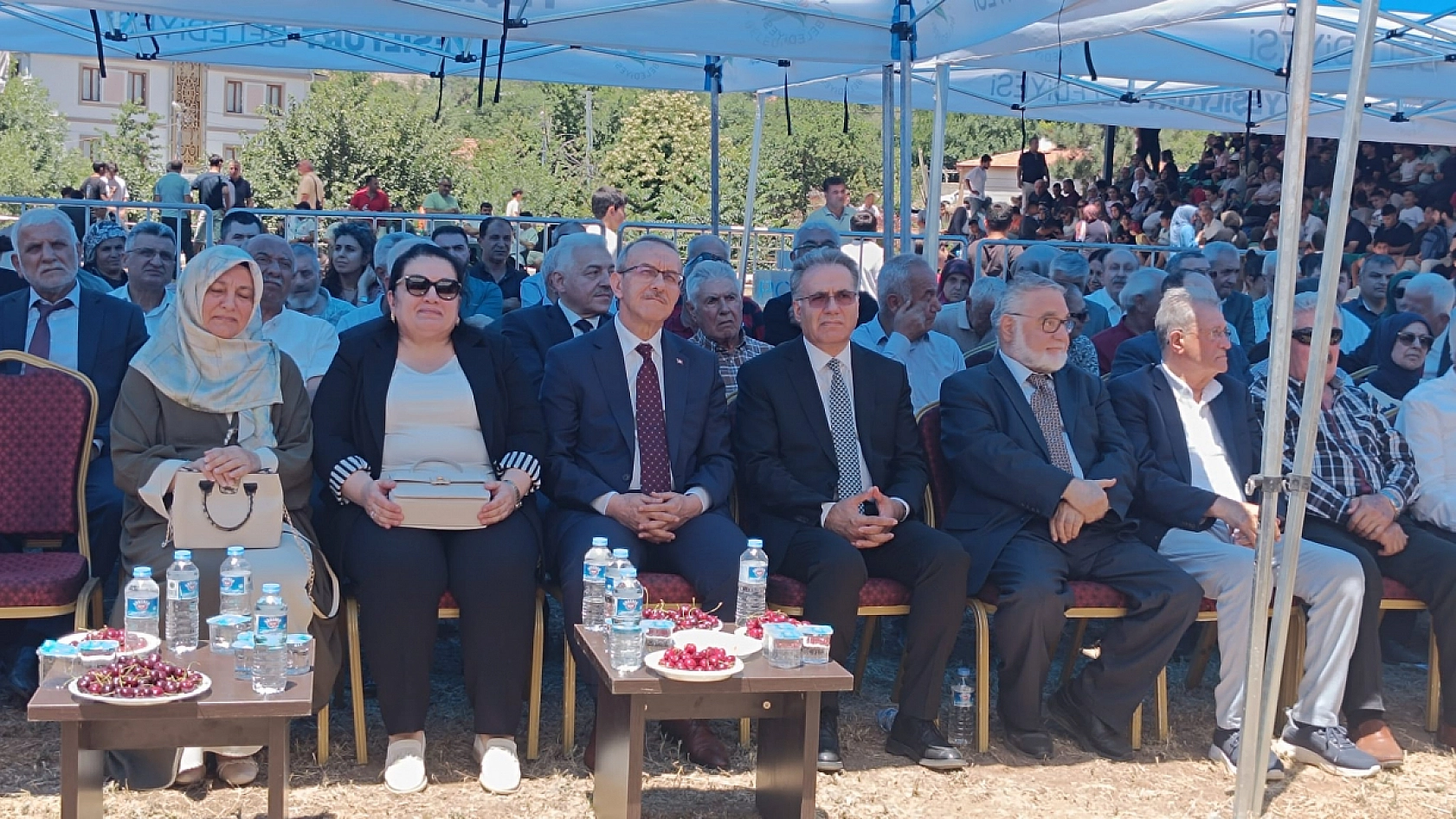 28'inci Yeşilyurt Kiraz Festivali 3 yıl aranın ardından coşkuyla başladı