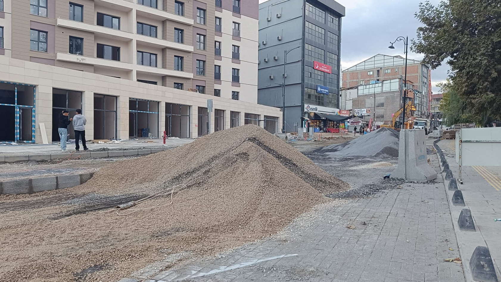 Fuzuli Caddesi'ndeki kazı çilesi ne zaman bitecek?
