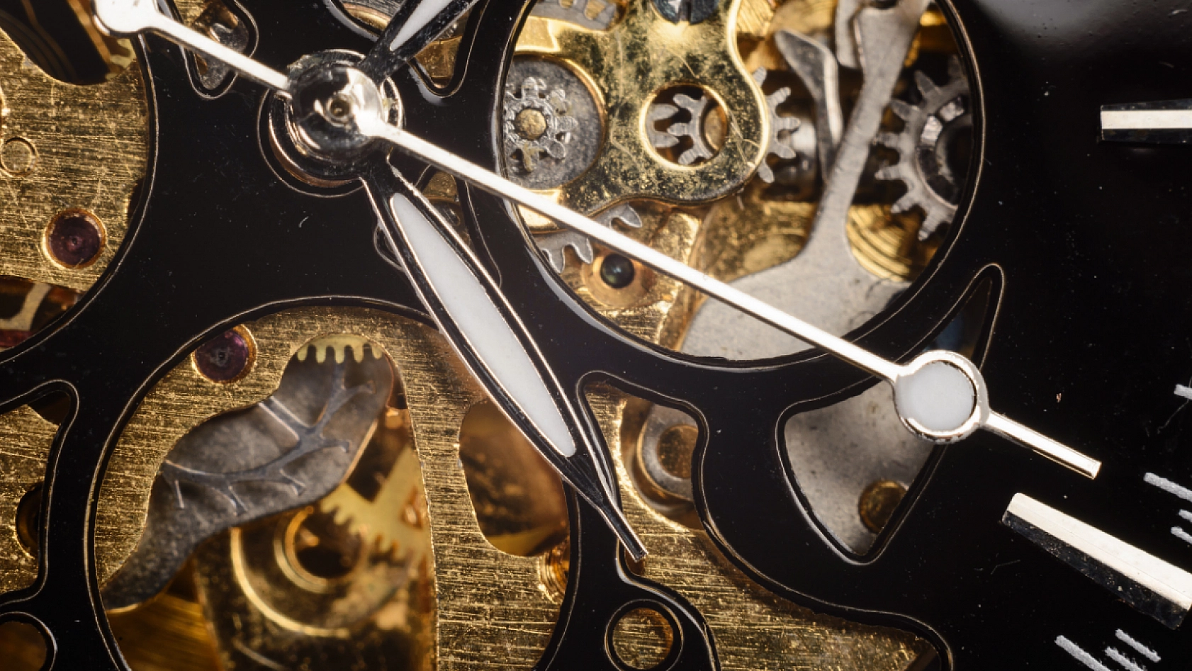 Bakanlık Kayıt Dışı Ticareti Ortaya Çıkardı...! Ünlü Markaların İsmini Tek Tek Açıkladı. Rolex, Omega, Patek Philippe...