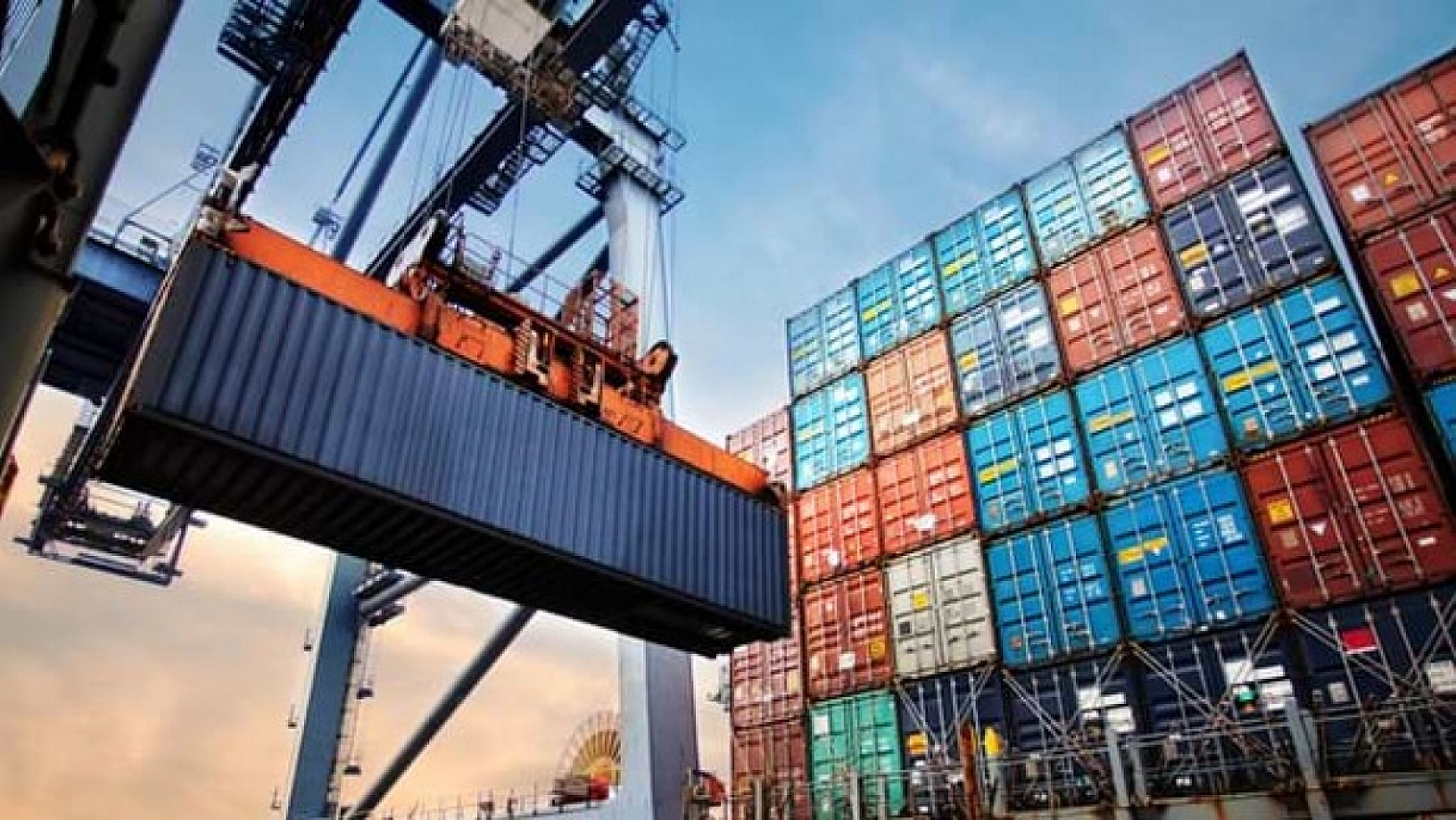 Eylül Ayı Malatya'ya Yaradı: İhracatçıların Yüzü Güldü!